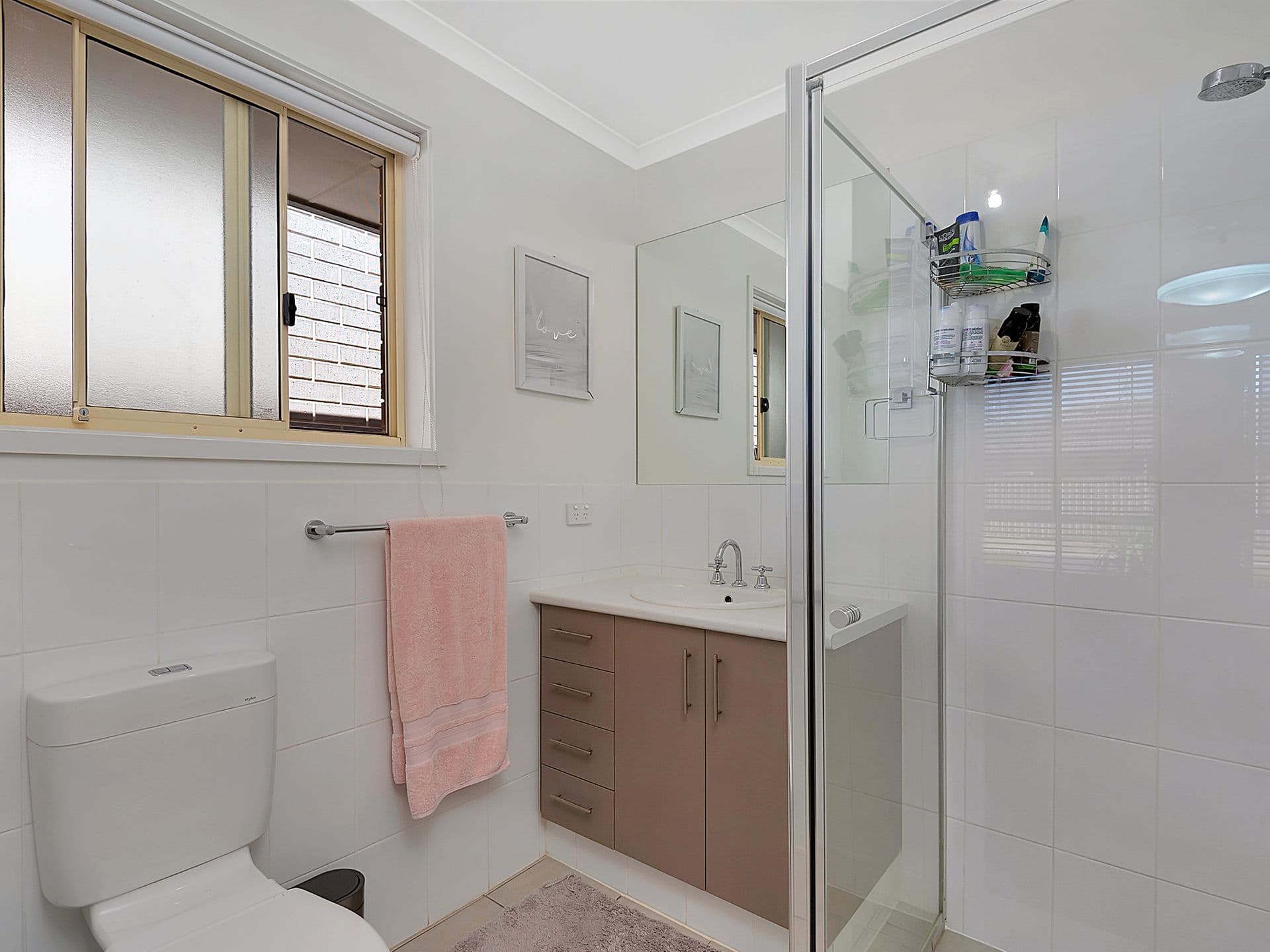 16 Tripodi Circuit, Parafield Gardens, SA, 5107, Parafield Gardens - Thumbnail 3