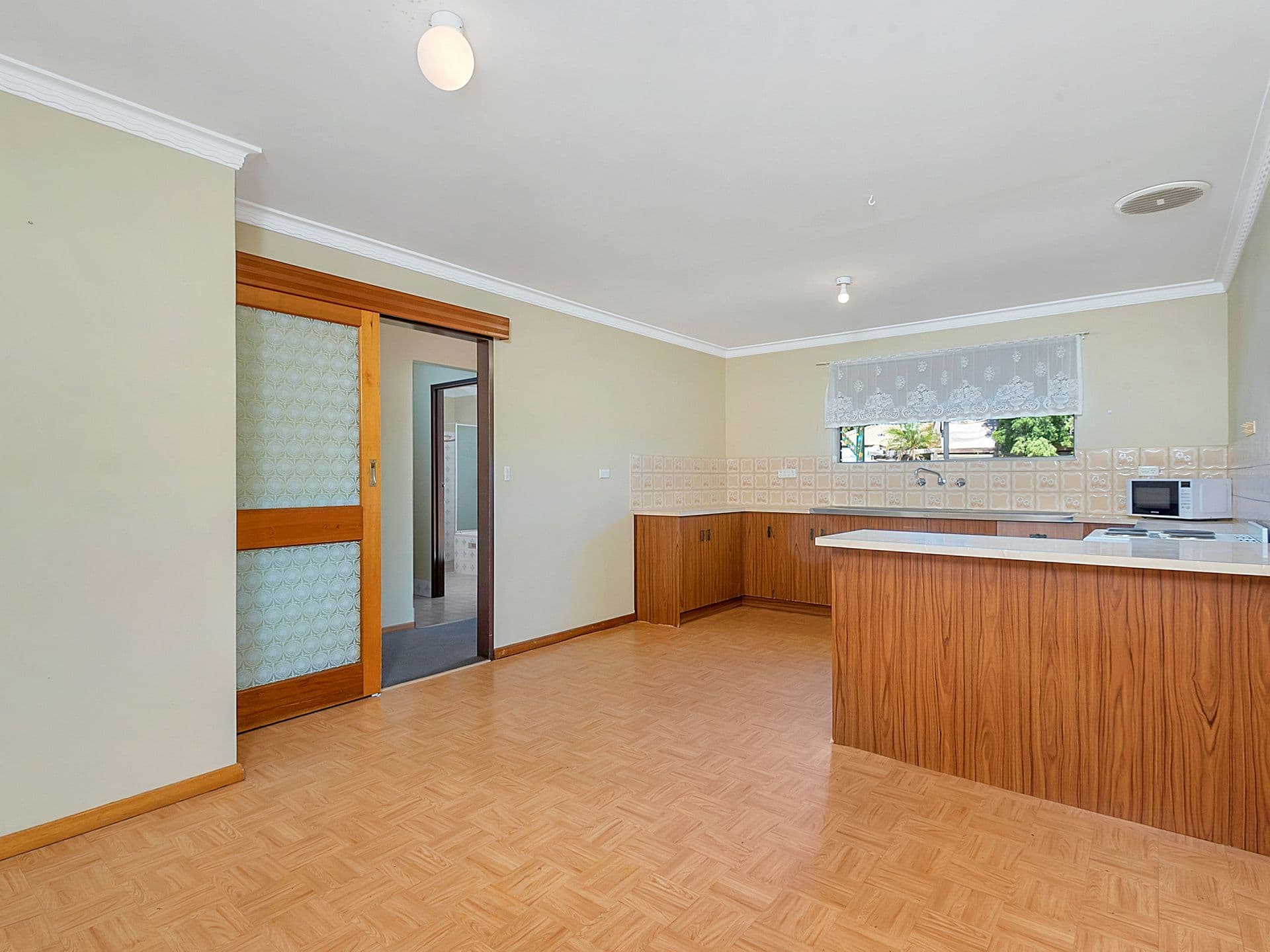 1/6 Paramount Road, Salisbury Downs, SA, 5108, Salisbury Downs - Thumbnail 4