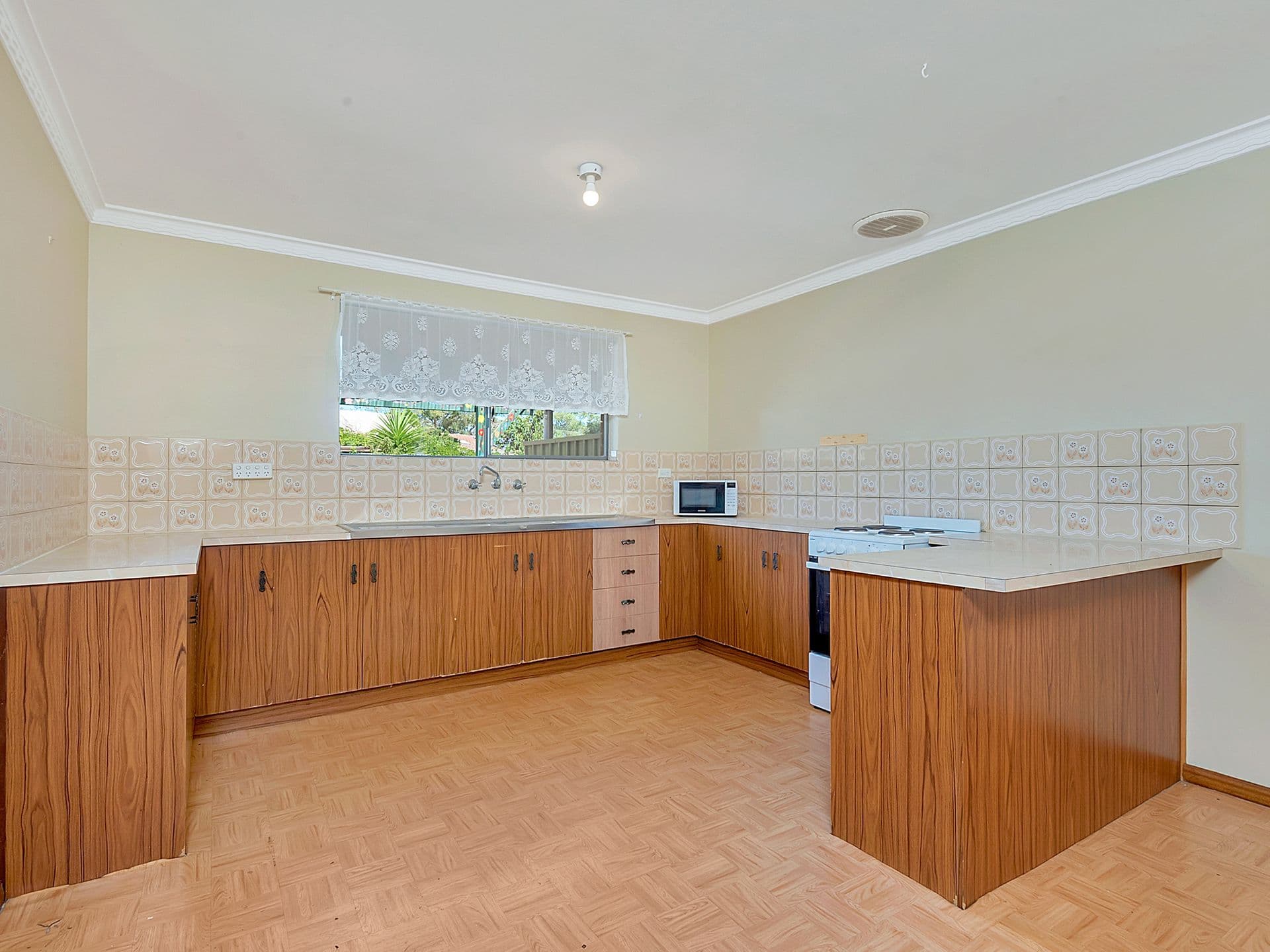 1/6 Paramount Road, Salisbury Downs, SA, 5108, Salisbury Downs - Thumbnail 5