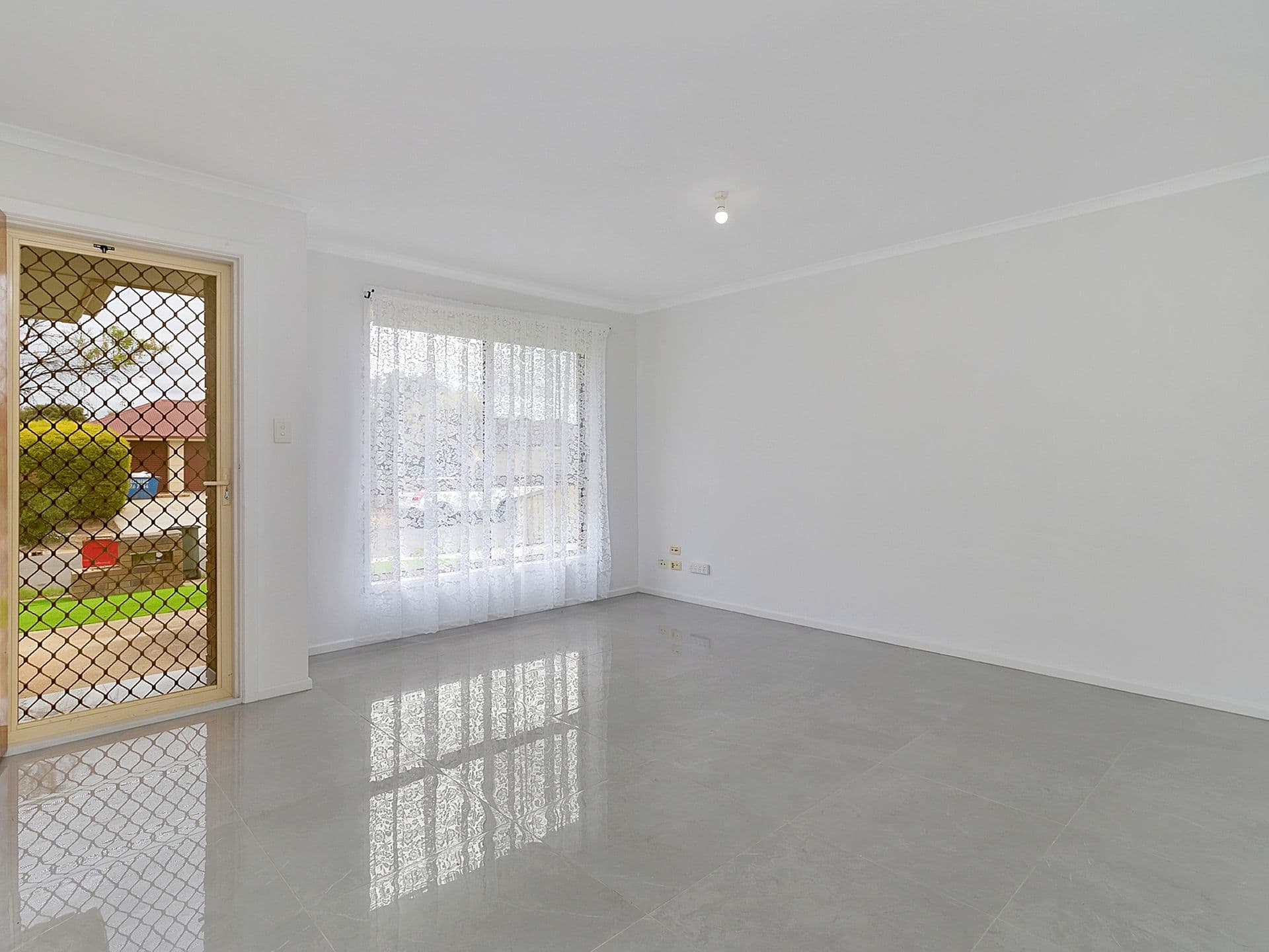 2/1568 Main North Road, Salisbury South, SA, 5106, Paralowie - Thumbnail 2