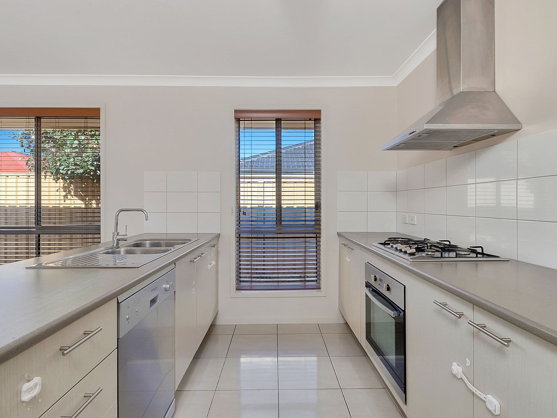 29 Roberts Crescent, Smithfield Plains, SA, 5114, Smithfield Plains - Thumbnail 5
