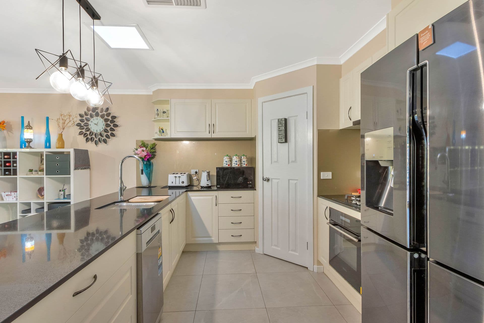 2/1568 Main North Road, Salisbury South, SA, 5106, Craigmore - Thumbnail 2