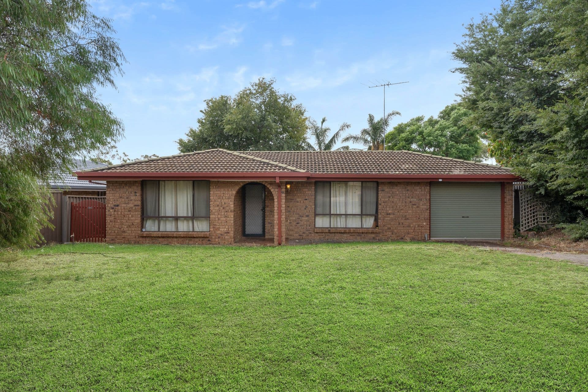 9 Nilpena Court, Craigmore, SA, 5114, Craigmore - Image 1