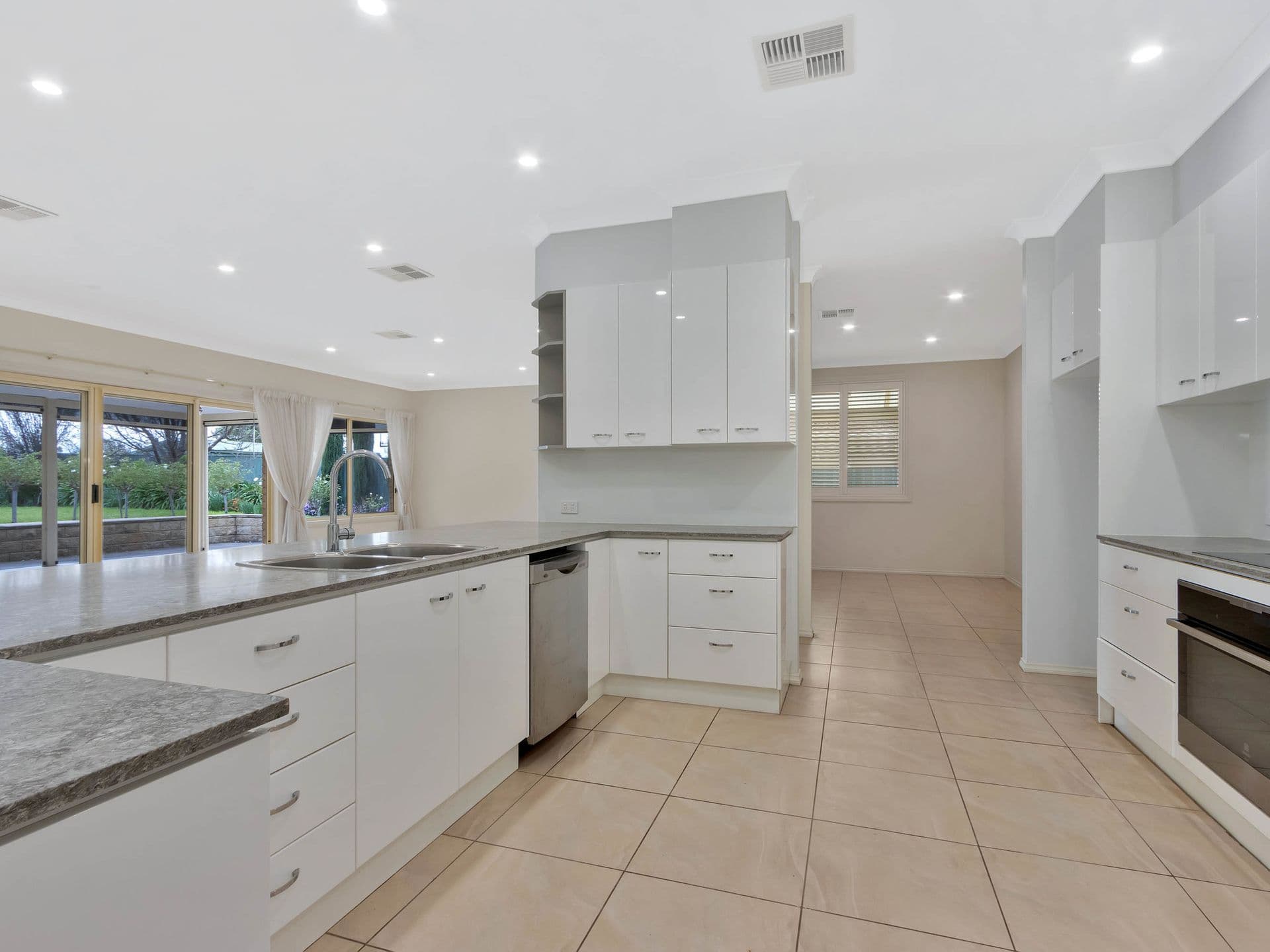 2/1568 Main North Road, Salisbury South, SA, 5106, Hewett - Thumbnail 6