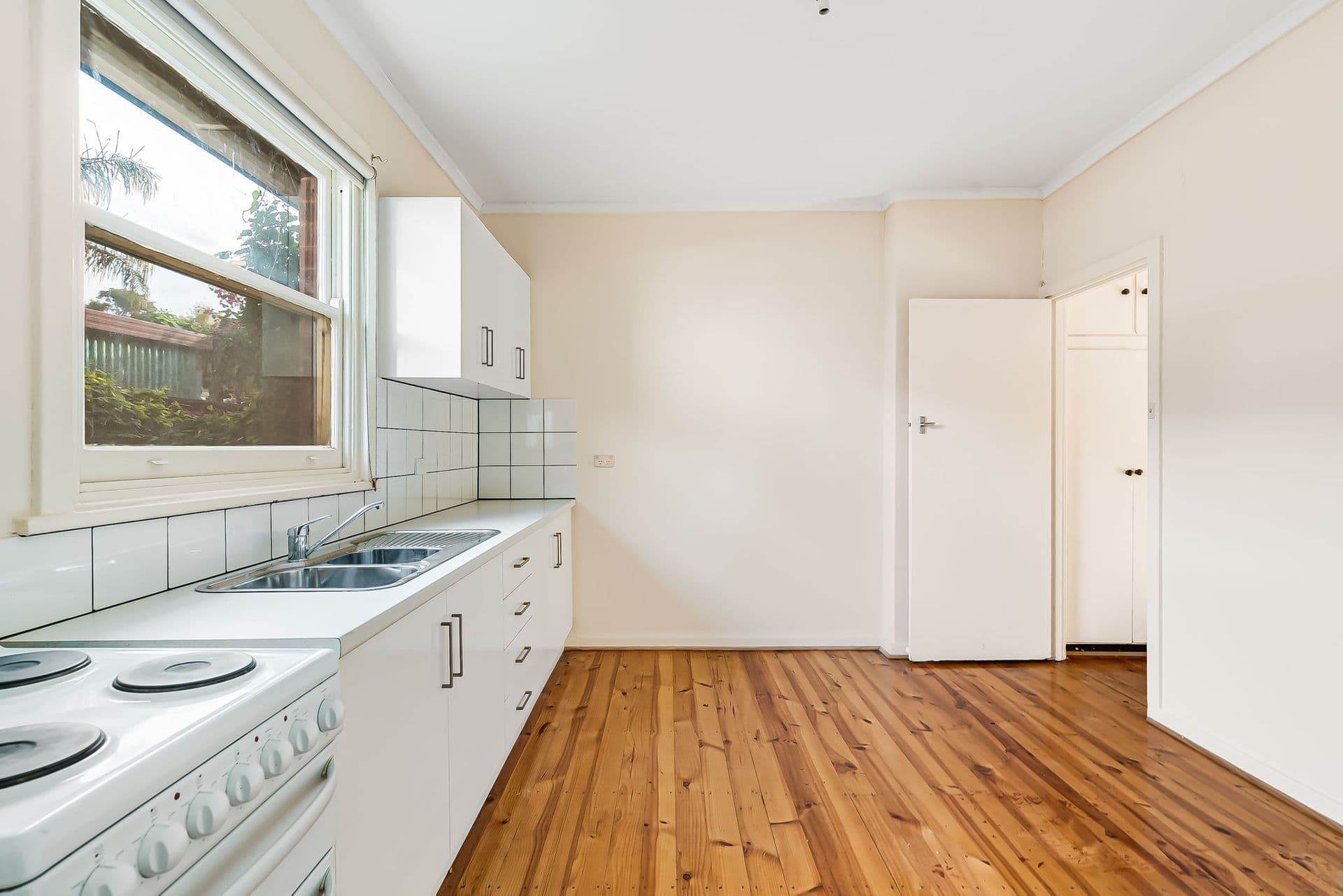 2/1568 Main North Road, Salisbury South, SA, 5106, Elizabeth North - Thumbnail 3