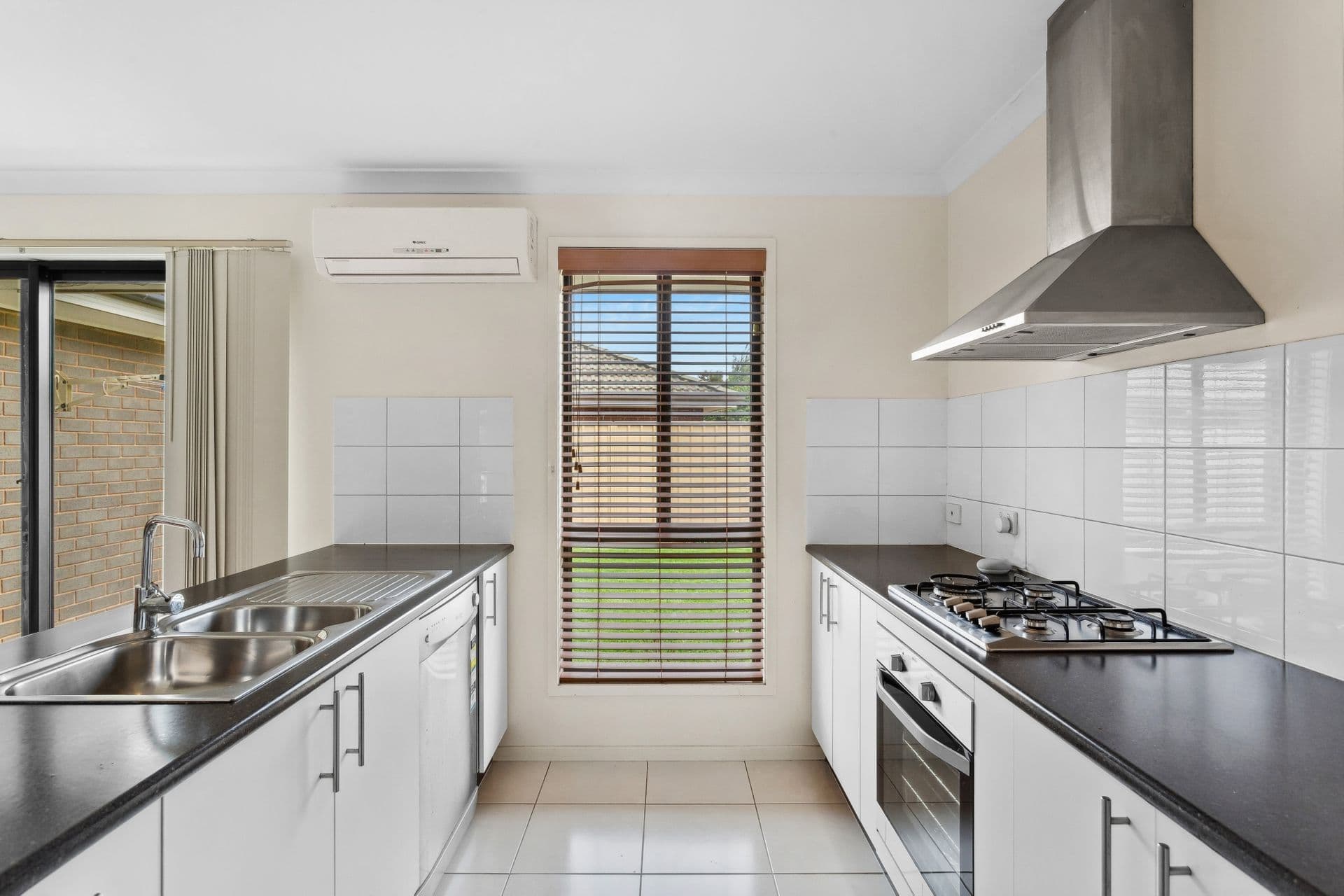2/1568 Main North Road, Salisbury South, SA, 5106, Smithfield Plains - Thumbnail 3