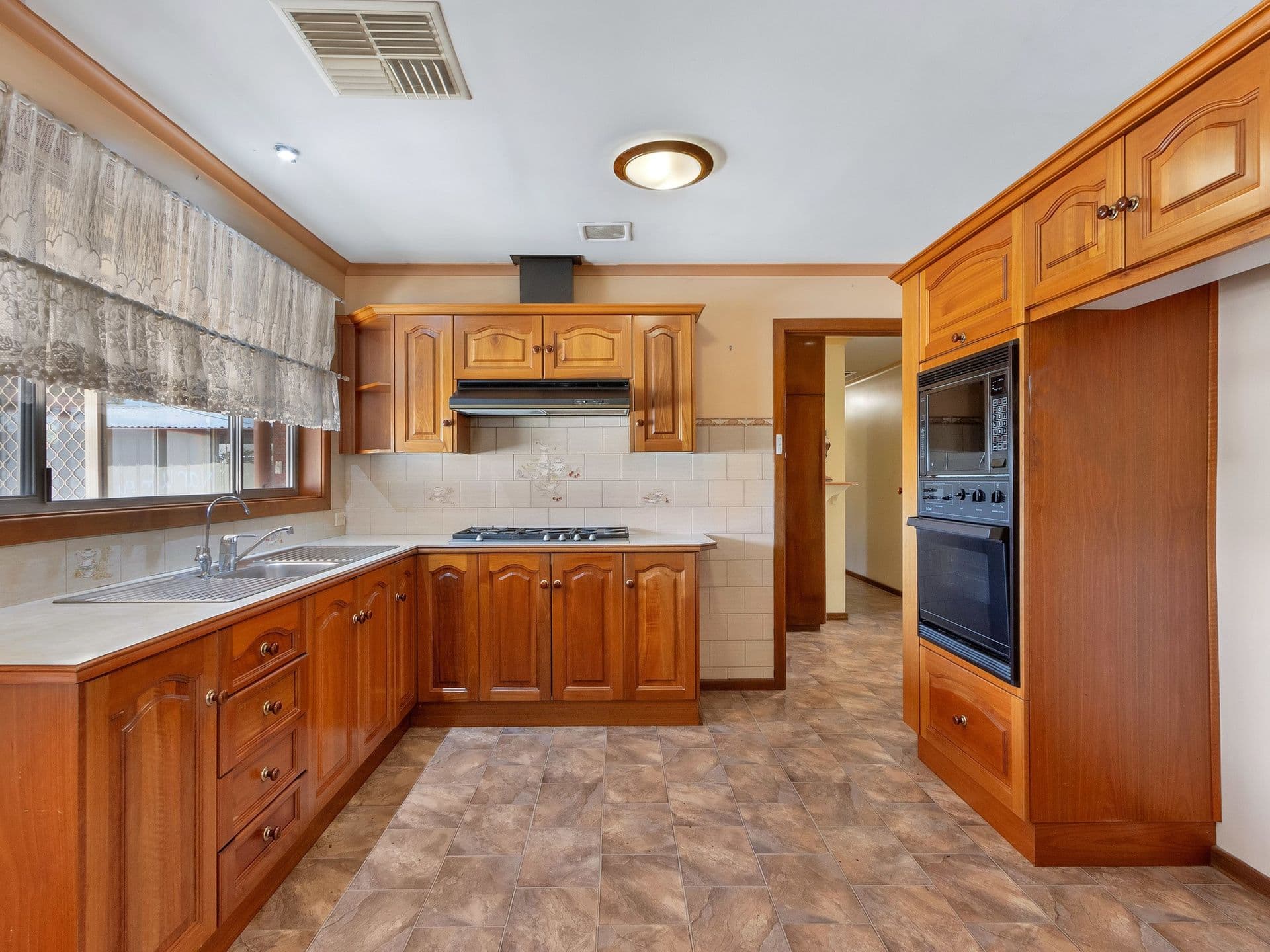 2/1568 Main North Road, Salisbury South, SA, 5106, Salisbury - Thumbnail 2