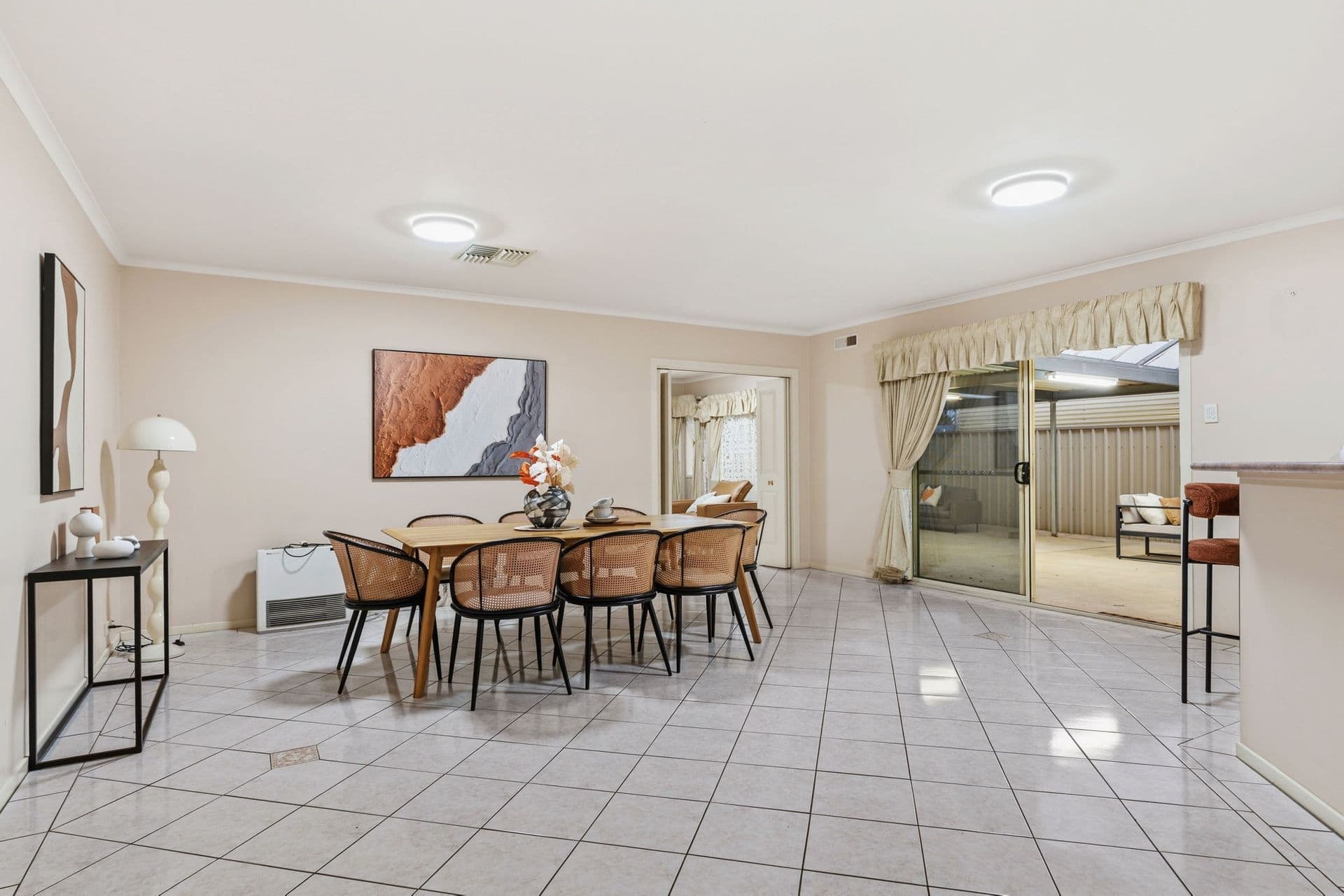 2/1568 Main North Road, Salisbury South, SA, 5106, Parafield Gardens - Thumbnail 3