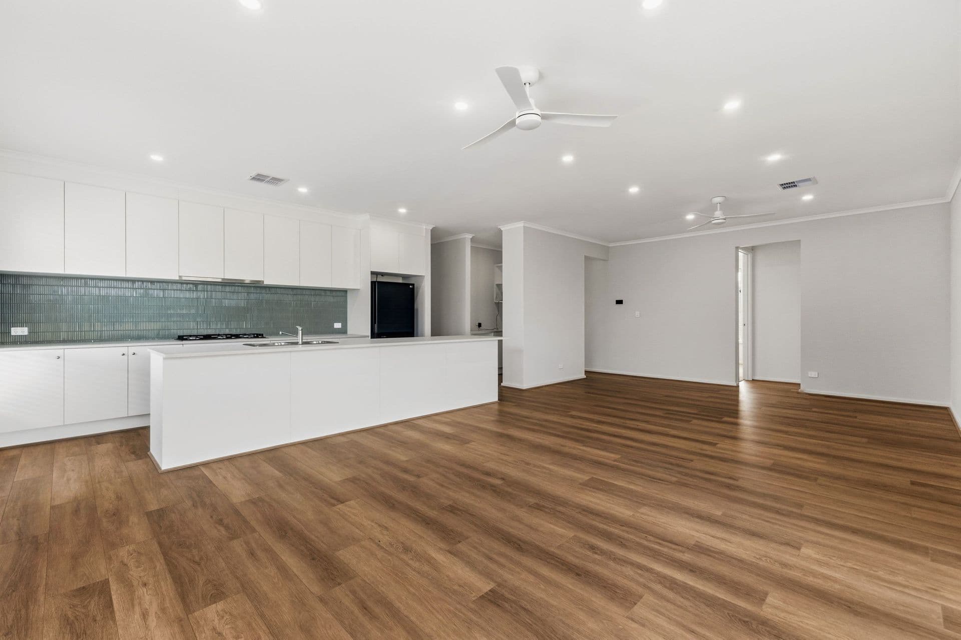 2/1568 Main North Road, Salisbury South, SA, 5106, Two Wells - Thumbnail 4