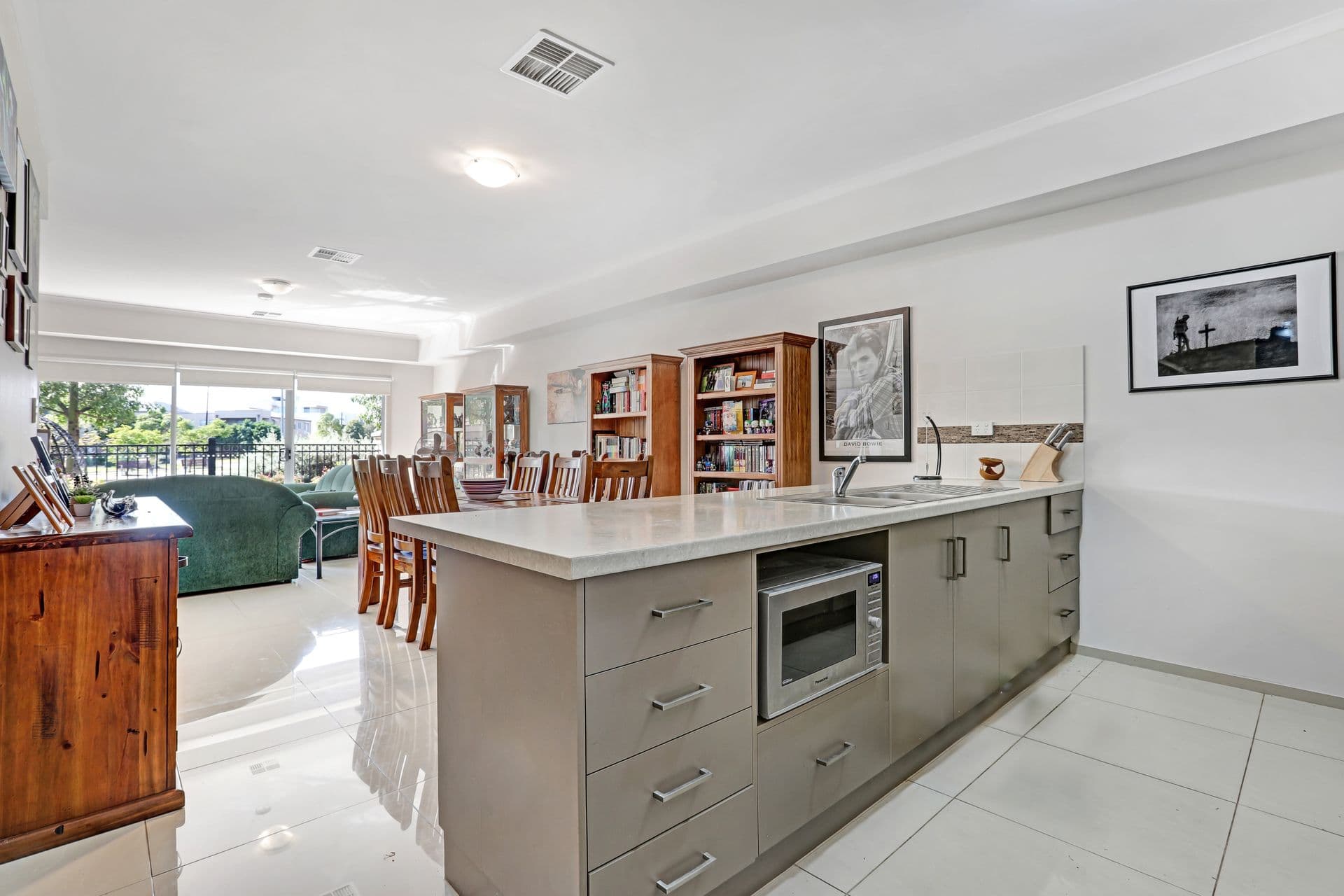4 Pine Court, Mawson Lakes, SA, 5095, Mawson Lakes - Thumbnail 4