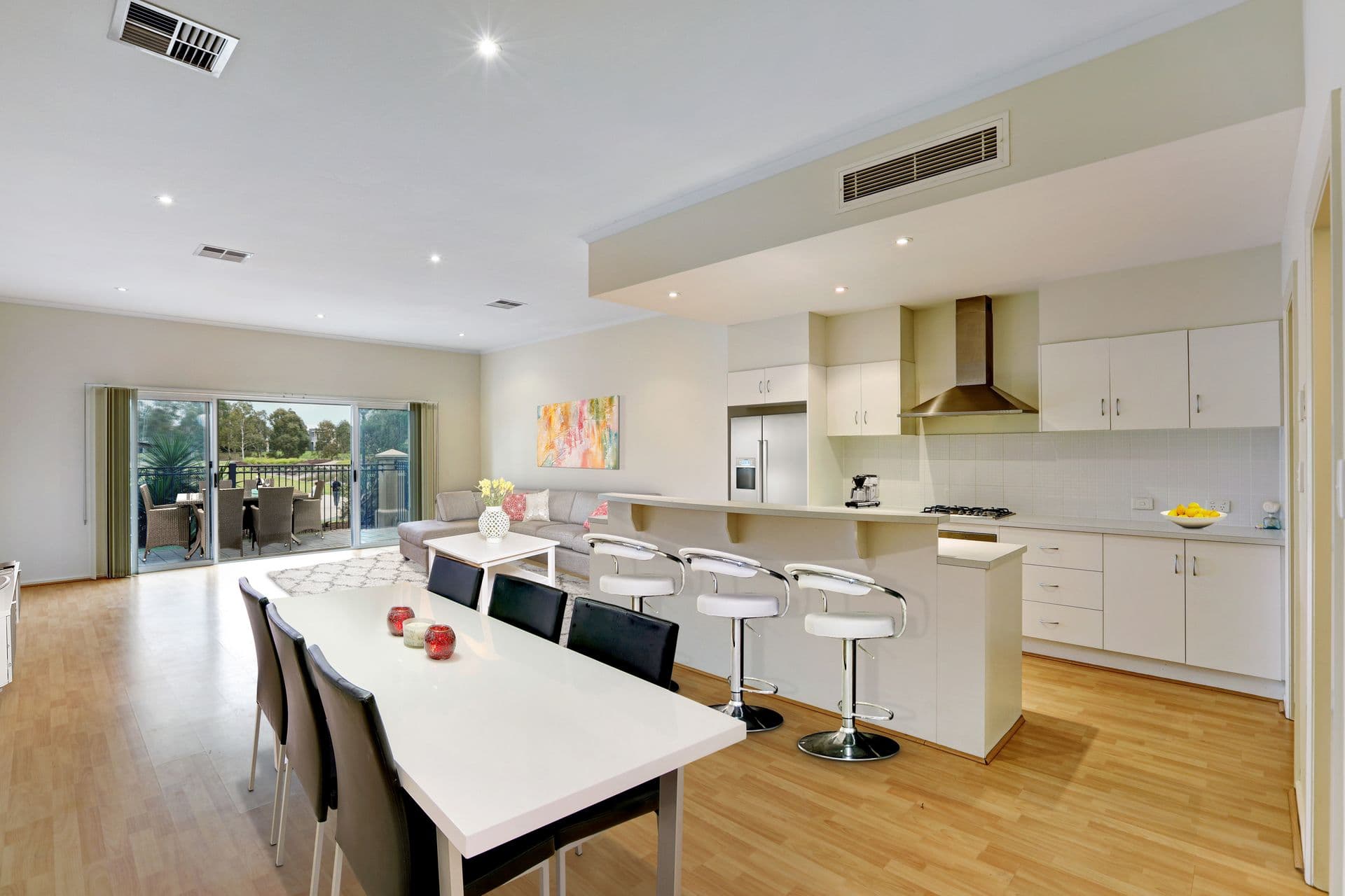 34 Lomond Circuit, Mawson Lakes, SA, 5095, Mawson Lakes - Thumbnail 2