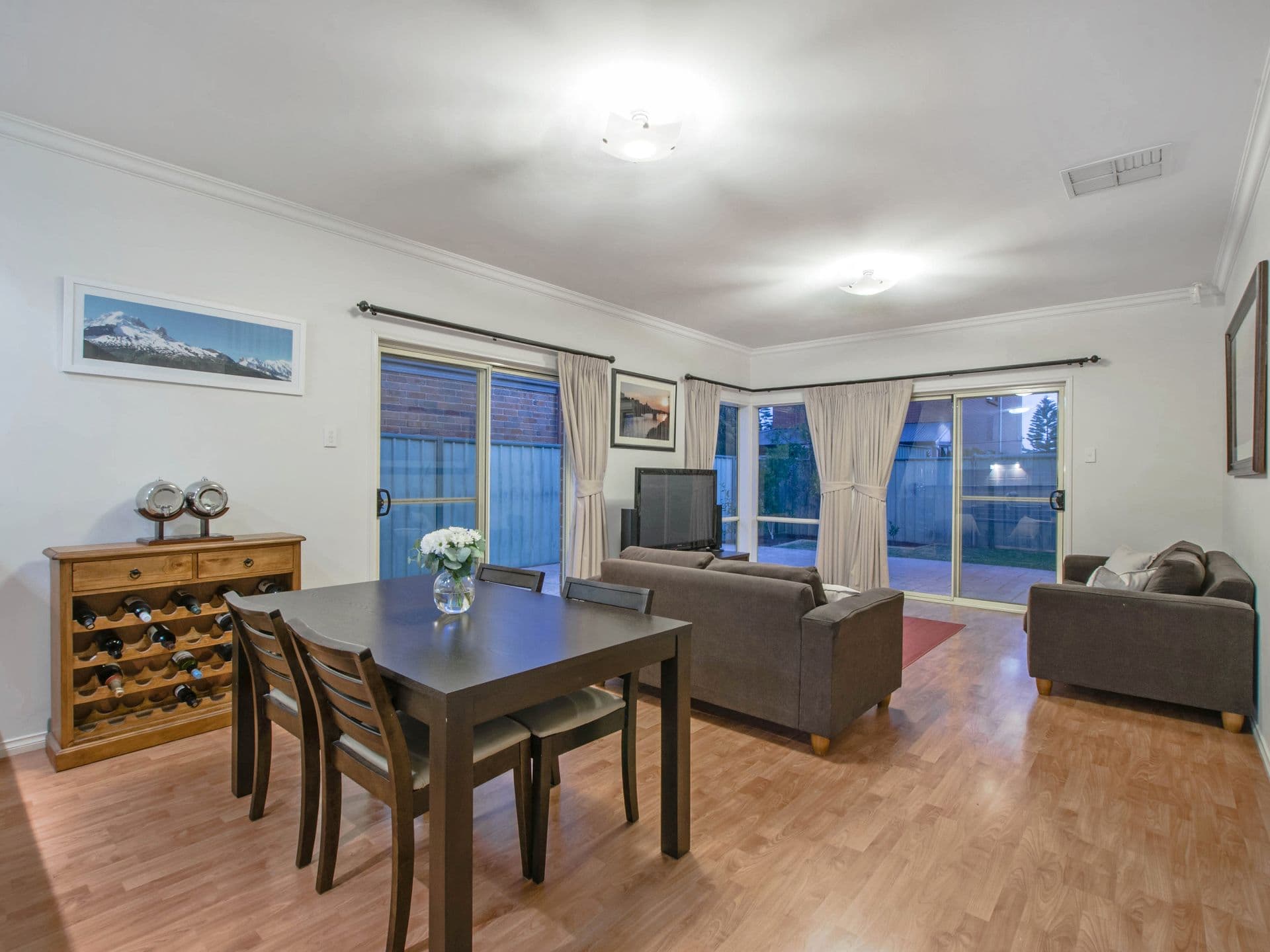 20  Lord Howe Crescent, Mawson Lakes, SA, 5095, Mawson Lakes - Thumbnail 2