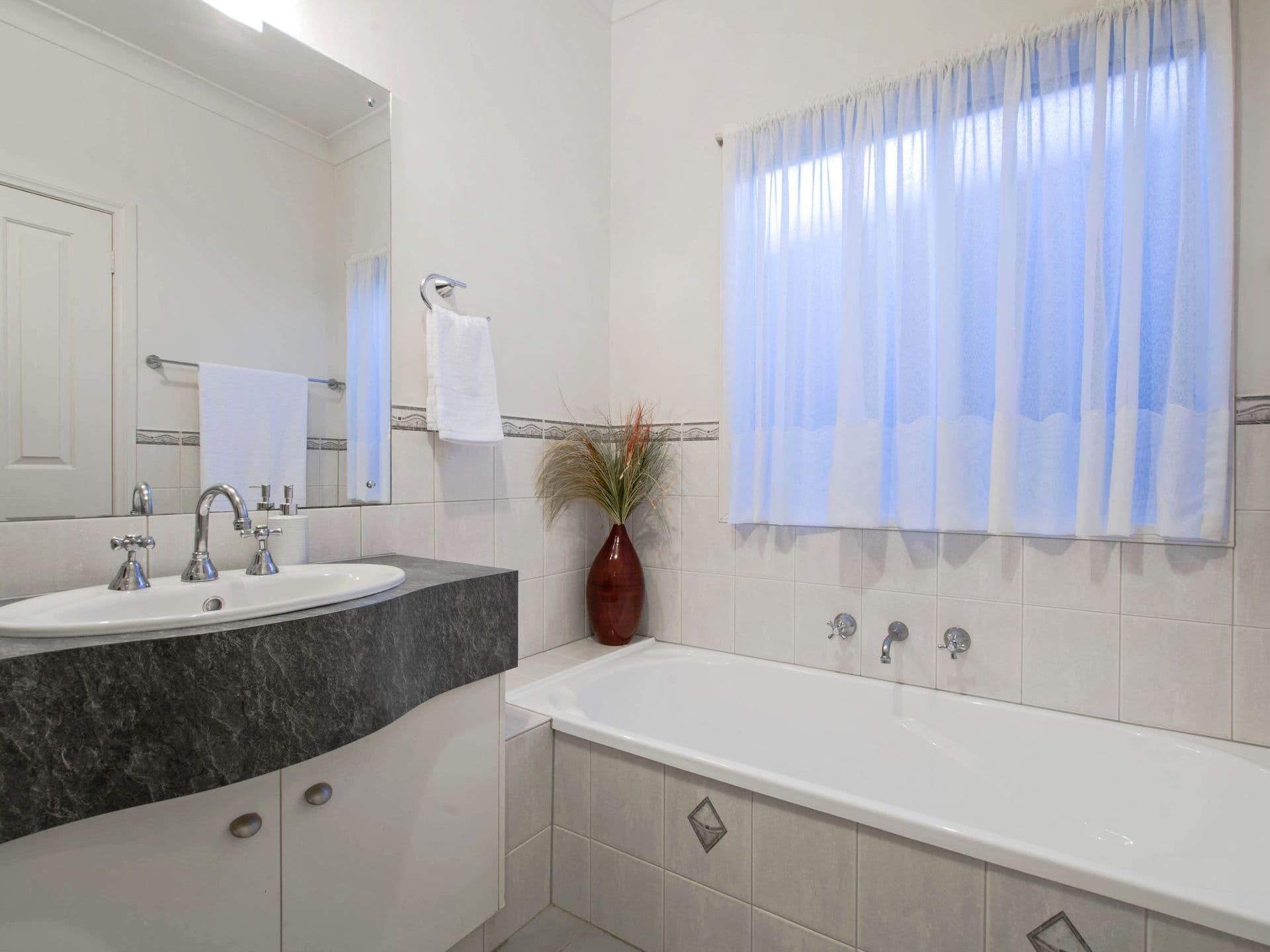 20  Lord Howe Crescent, Mawson Lakes, SA, 5095, Mawson Lakes - Thumbnail 6