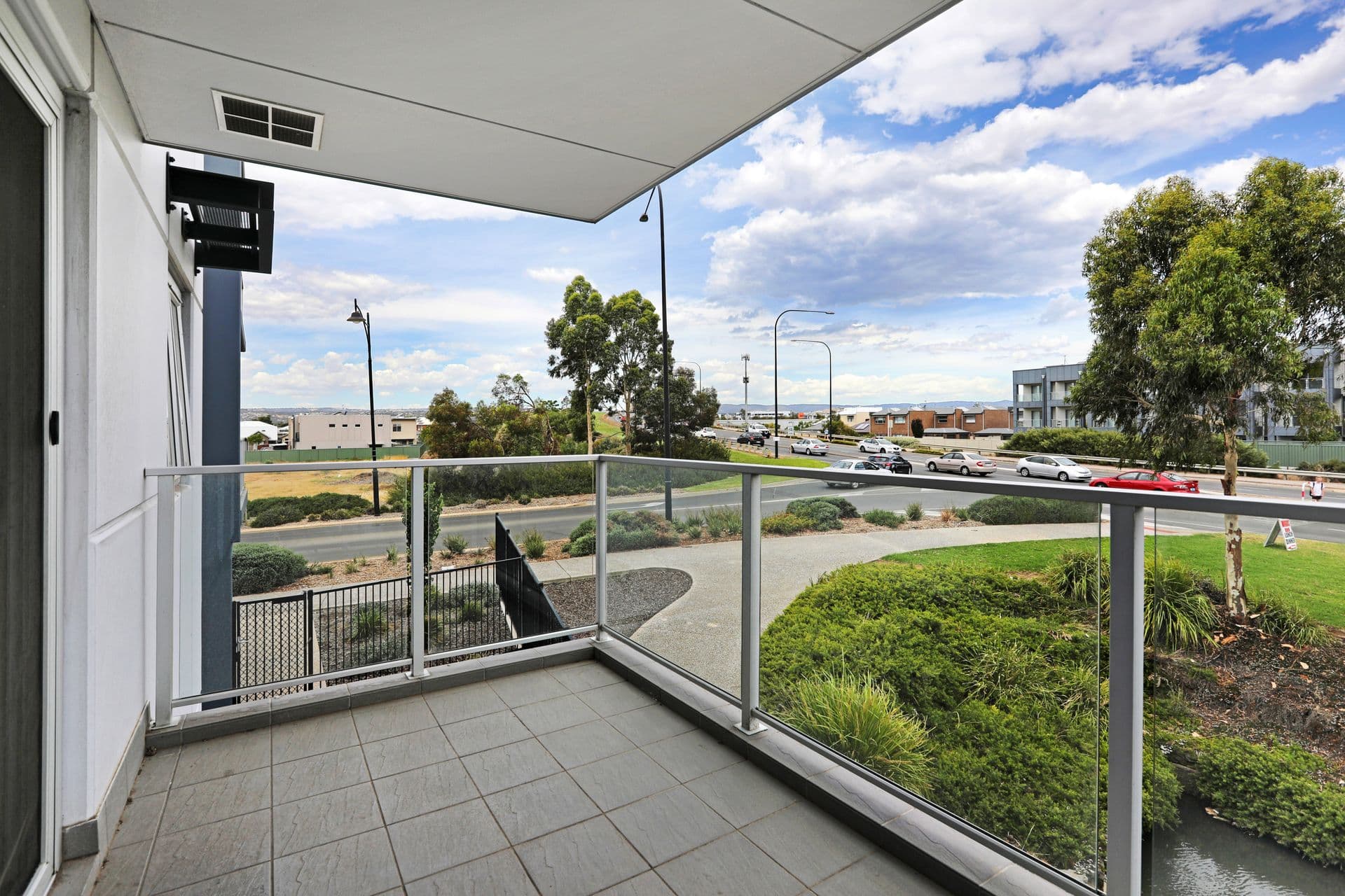 8/51  Victoria Parade, Mawson Lakes, SA, 5095, Eglinton - Thumbnail 2