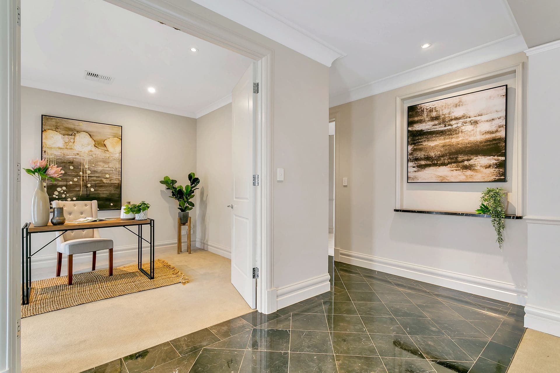18 Frome Crescent, Mawson Lakes, SA, 5095, Mawson Lakes - Thumbnail 4