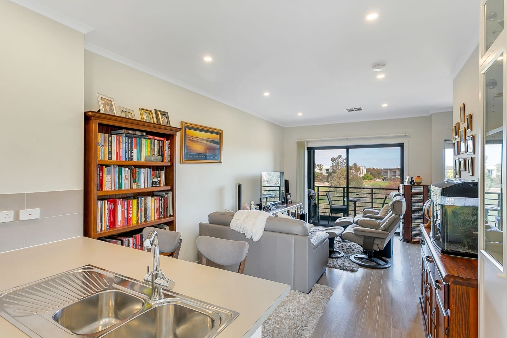 16/38-42 Metro Parade, Mawson Lakes, SA, 5095, Mawson Lakes - Thumbnail 2