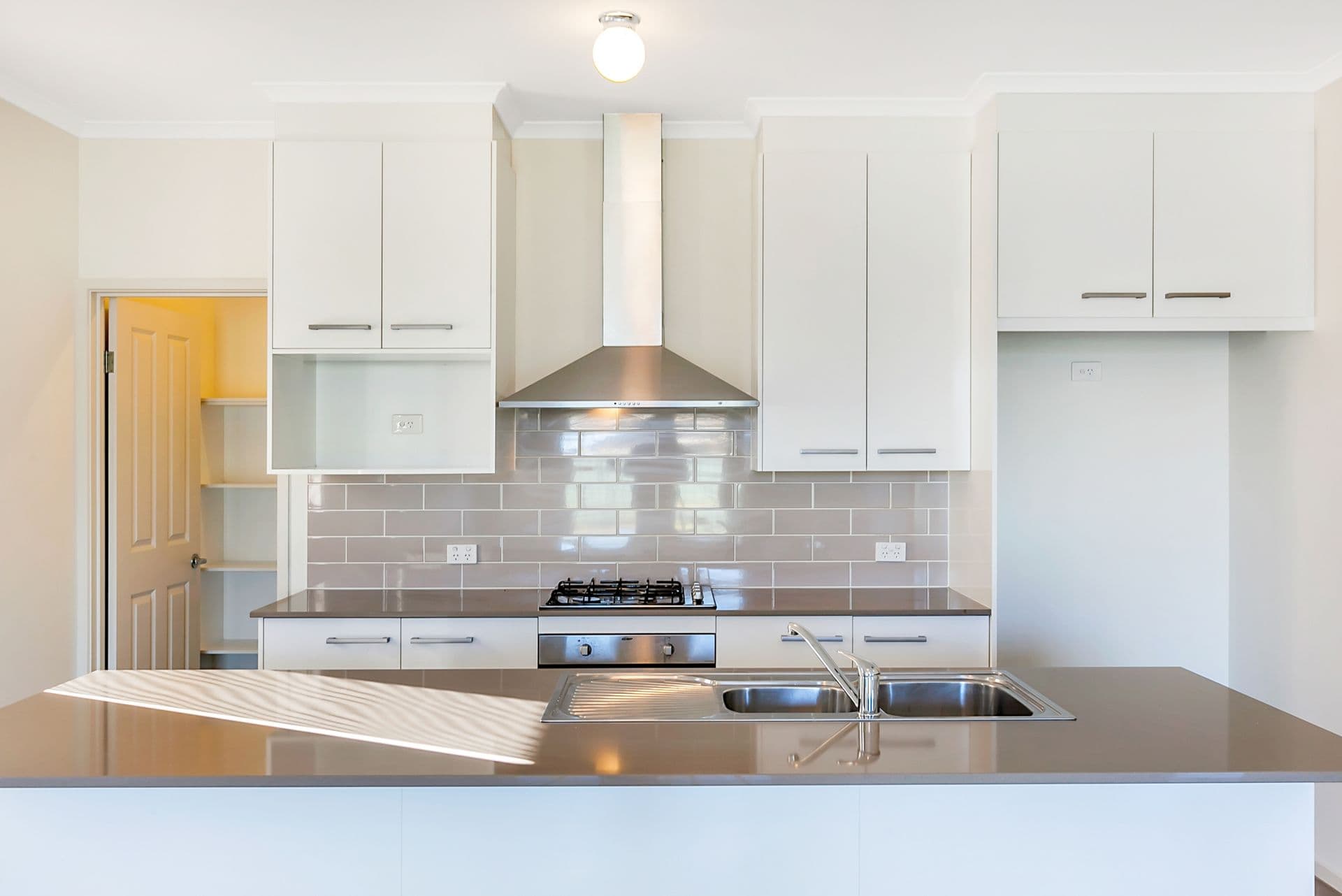 44 Dineen Road, Parafield Gardens, SA, 5107, Parafield Gardens - Thumbnail 7