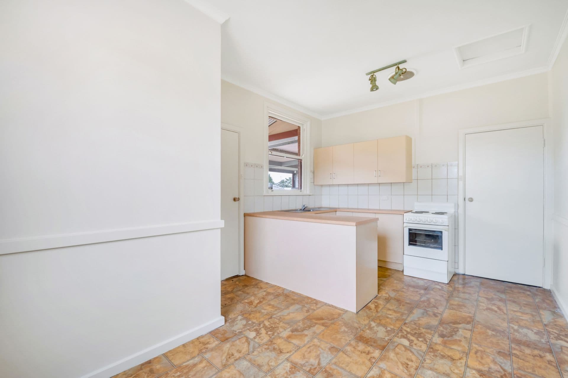 3 Old Sarum Road, Elizabeth North, SA, 5113, Elizabeth North - Thumbnail 7