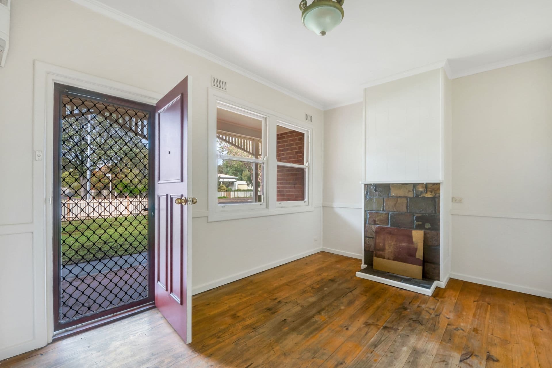 3 Old Sarum Road, Elizabeth North, SA, 5113, Elizabeth North - Thumbnail 2