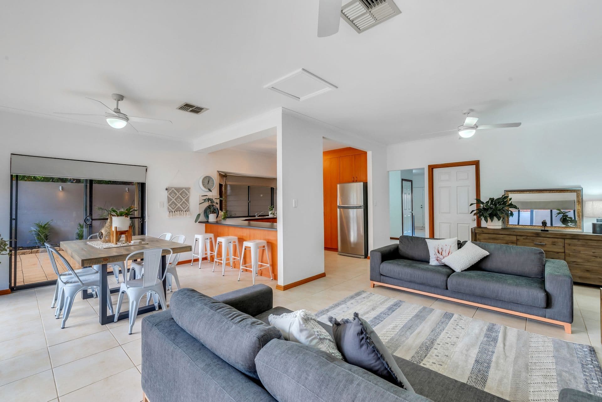25 Lomond Circuit, Mawson Lakes, SA, 5095, Mawson Lakes - Thumbnail 4