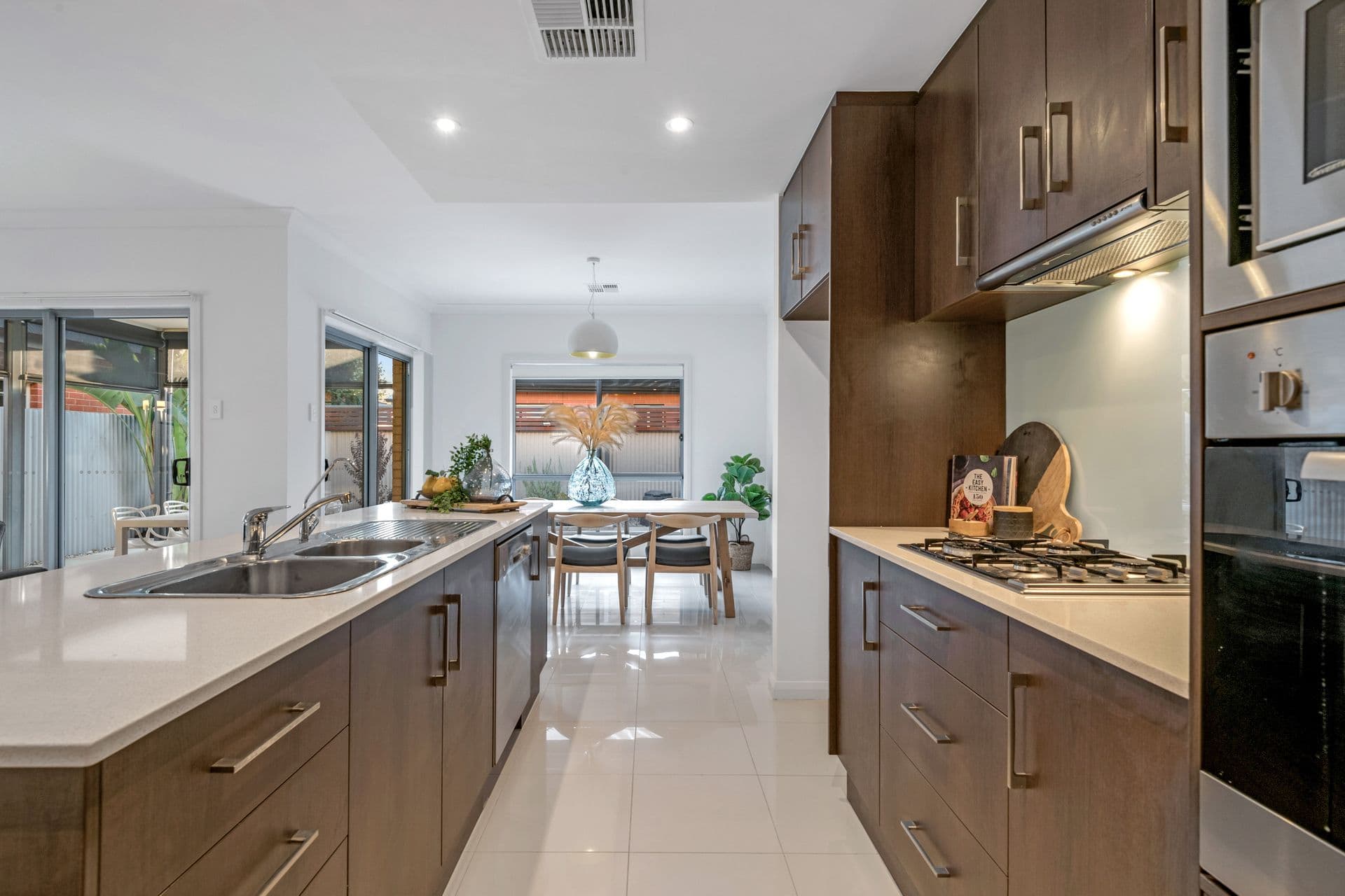 33 Gloucester Street, Largs Bay, SA, 5016, Largs Bay - Thumbnail 3