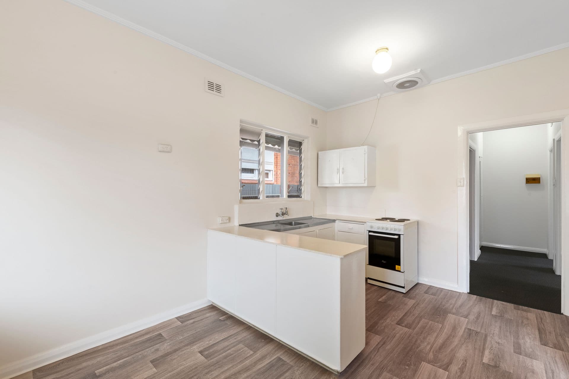 7 Livingstone Avenue, Prospect, SA, 5082, Prospect - Thumbnail 6