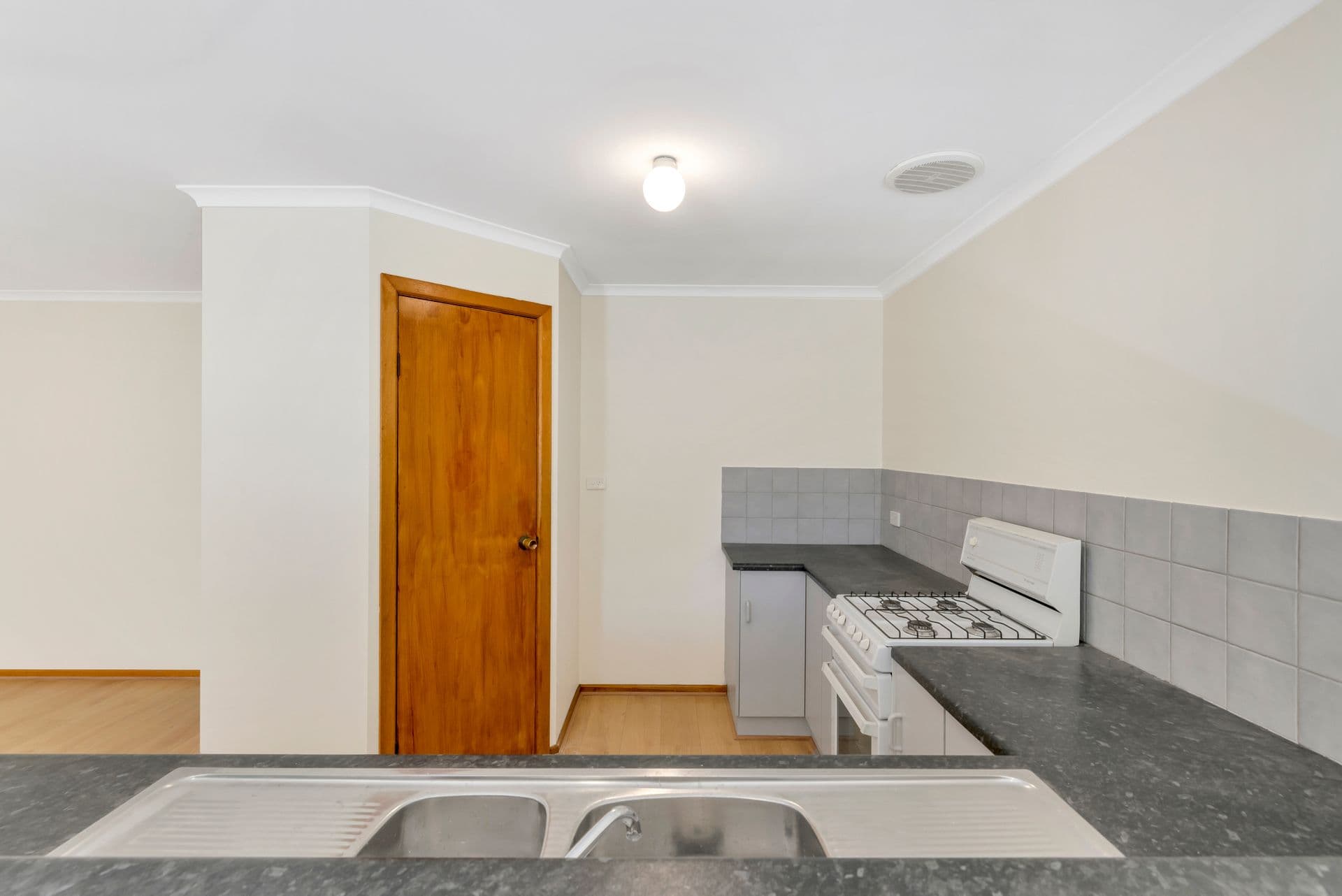 56 Noya Avenue, Modbury Heights, SA, 5092, Modbury Heights - Thumbnail 2