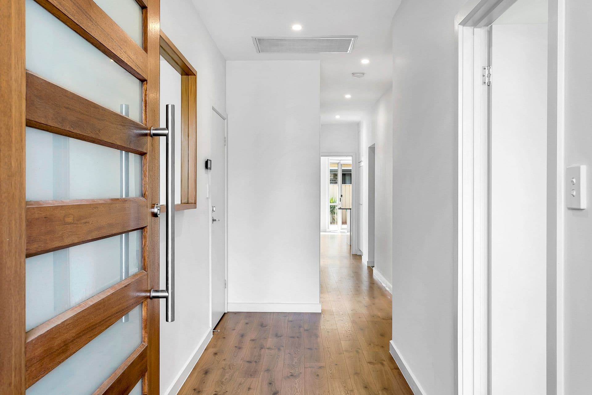 15 Oxford Avenue, Salisbury Heights, SA, 5109, Salisbury Heights - Thumbnail 2
