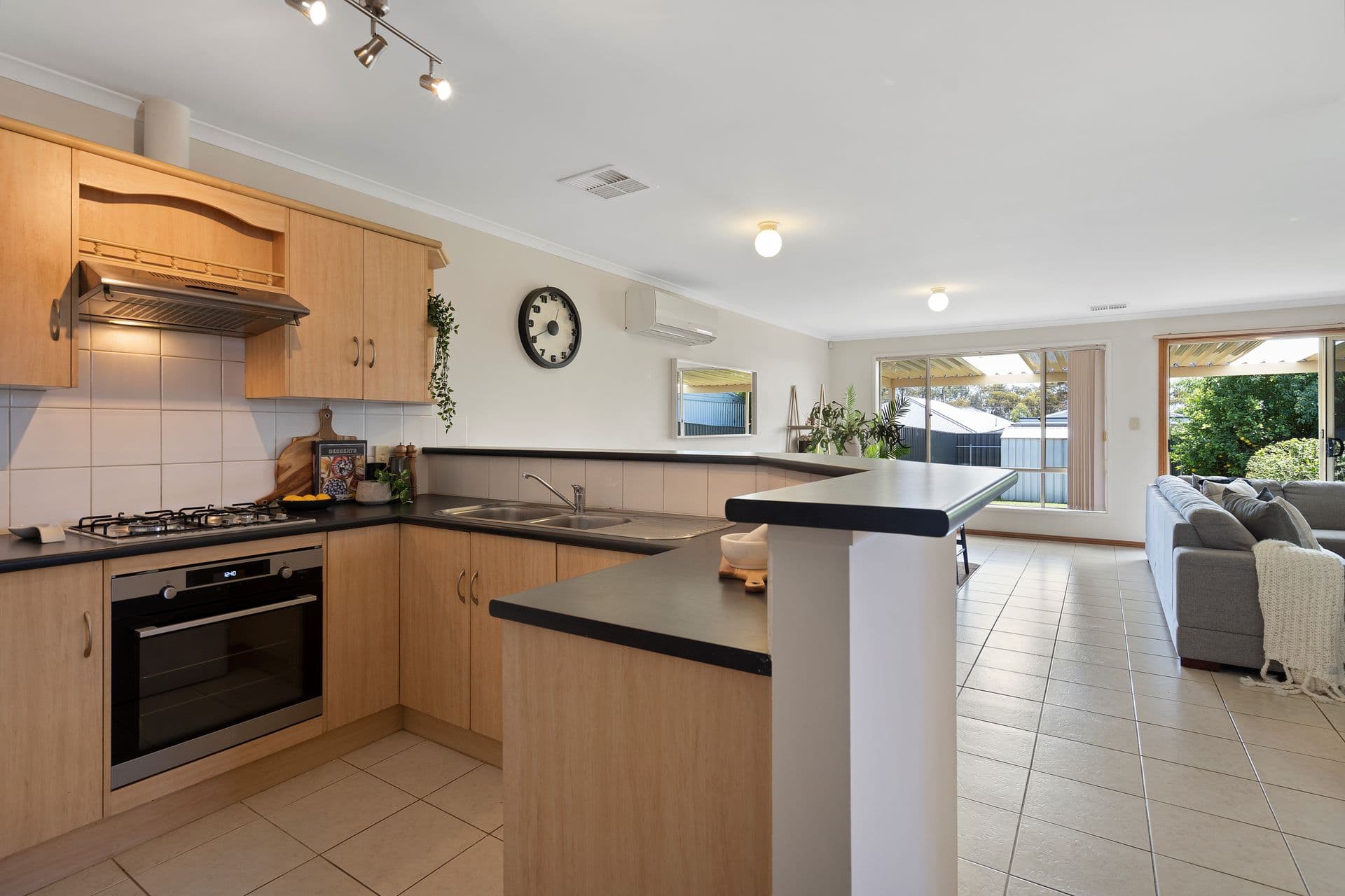 2 McCusker Avenue, Enfield, SA, 5085, Enfield - Thumbnail 6