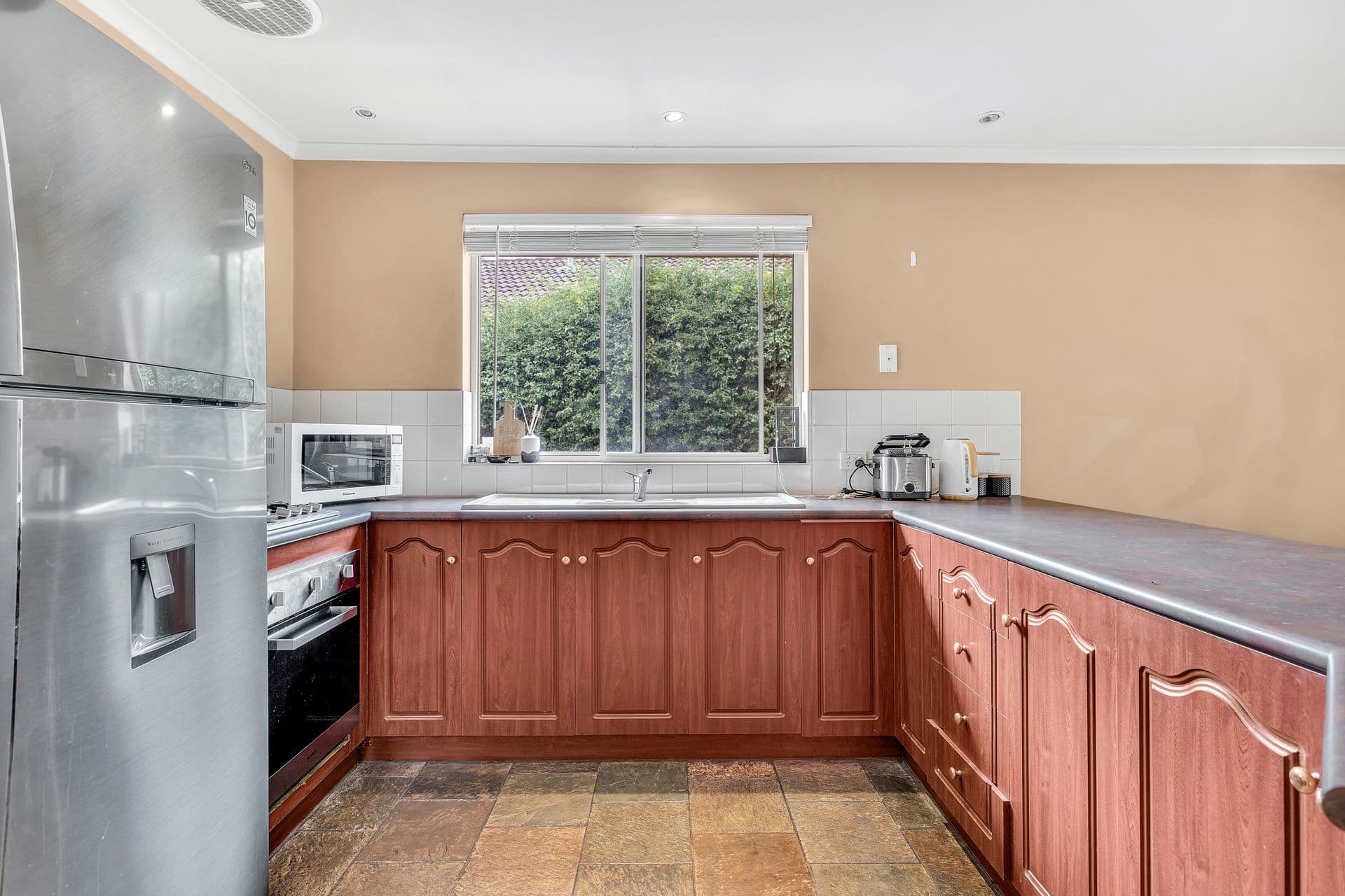 35 Blackwood Drive, Craigmore, SA, 5114, Craigmore - Thumbnail 6