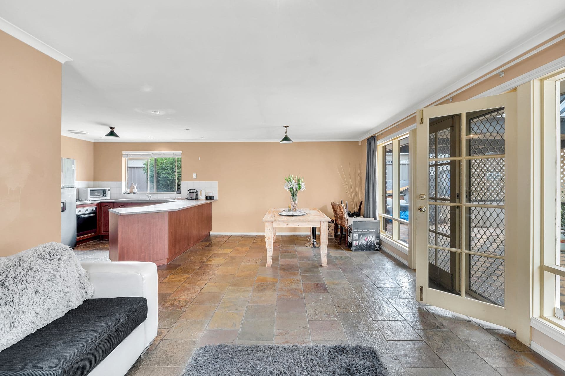 35 Blackwood Drive, Craigmore, SA, 5114, Craigmore - Thumbnail 7