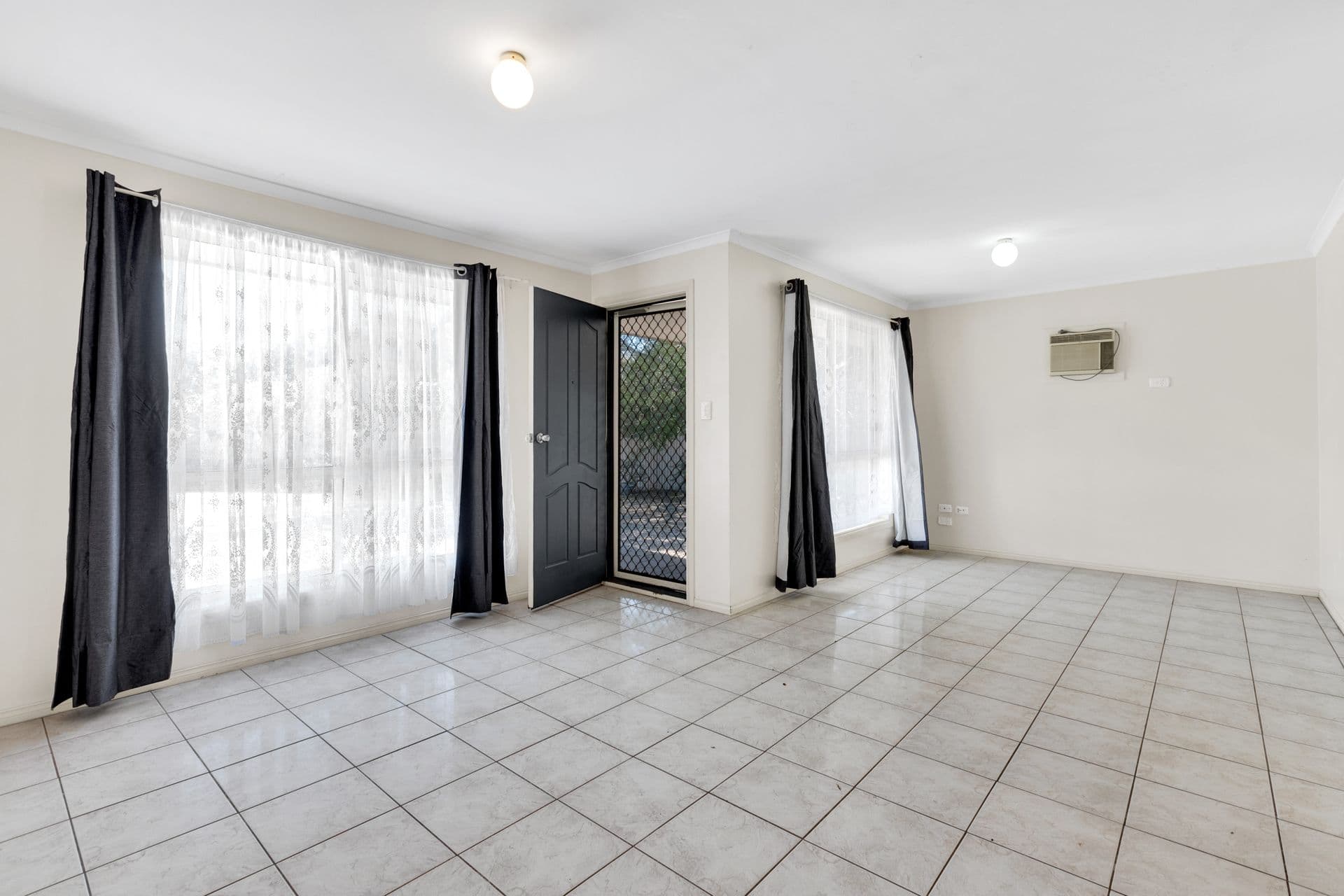 2/32 Hamblynn Road, Elizabeth Downs, SA, 5113, Elizabeth Downs - Thumbnail 3