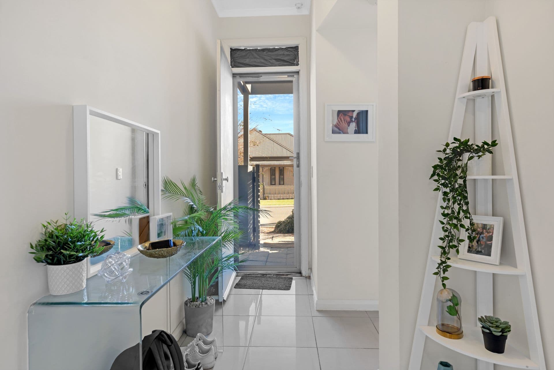 17 Templeton Street, Mawson Lakes, SA, 5095, Mawson Lakes - Thumbnail 2