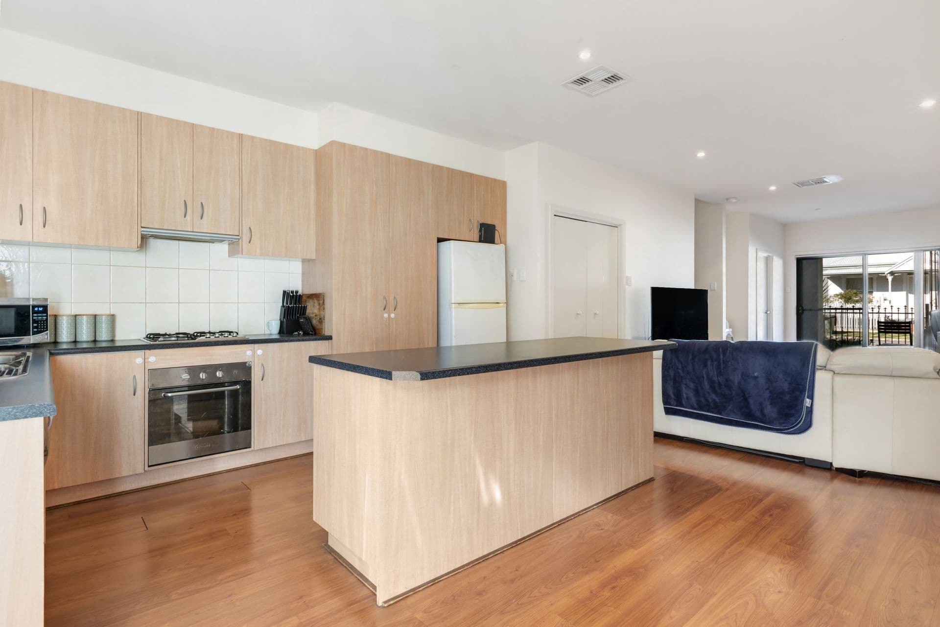 2/8-11 Silverbirch Place, Mawson Lakes, SA, 5095, Mawson Lakes - Thumbnail 5