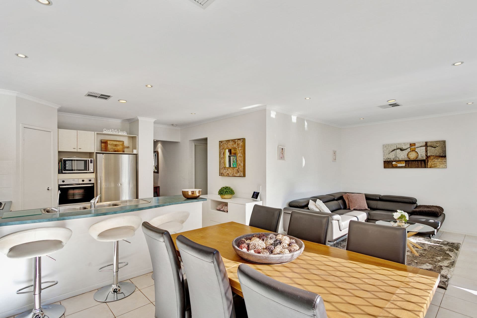 2 Merlot Court, Wynn Vale, SA, 5127, Wynn Vale - Thumbnail 4