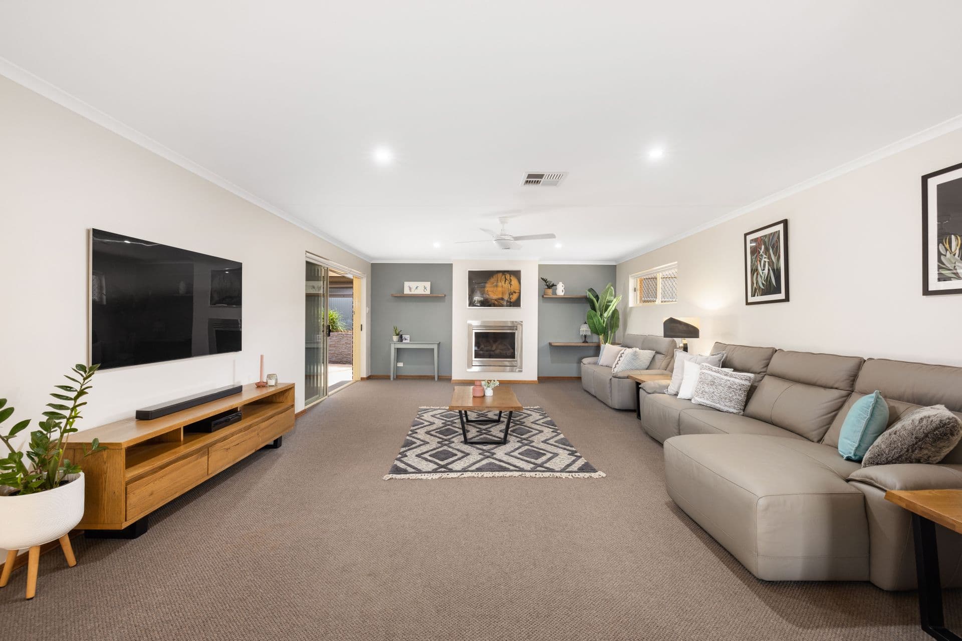 16 Bellbird Street, Modbury Heights, SA, 5092, Modbury Heights - Thumbnail 2
