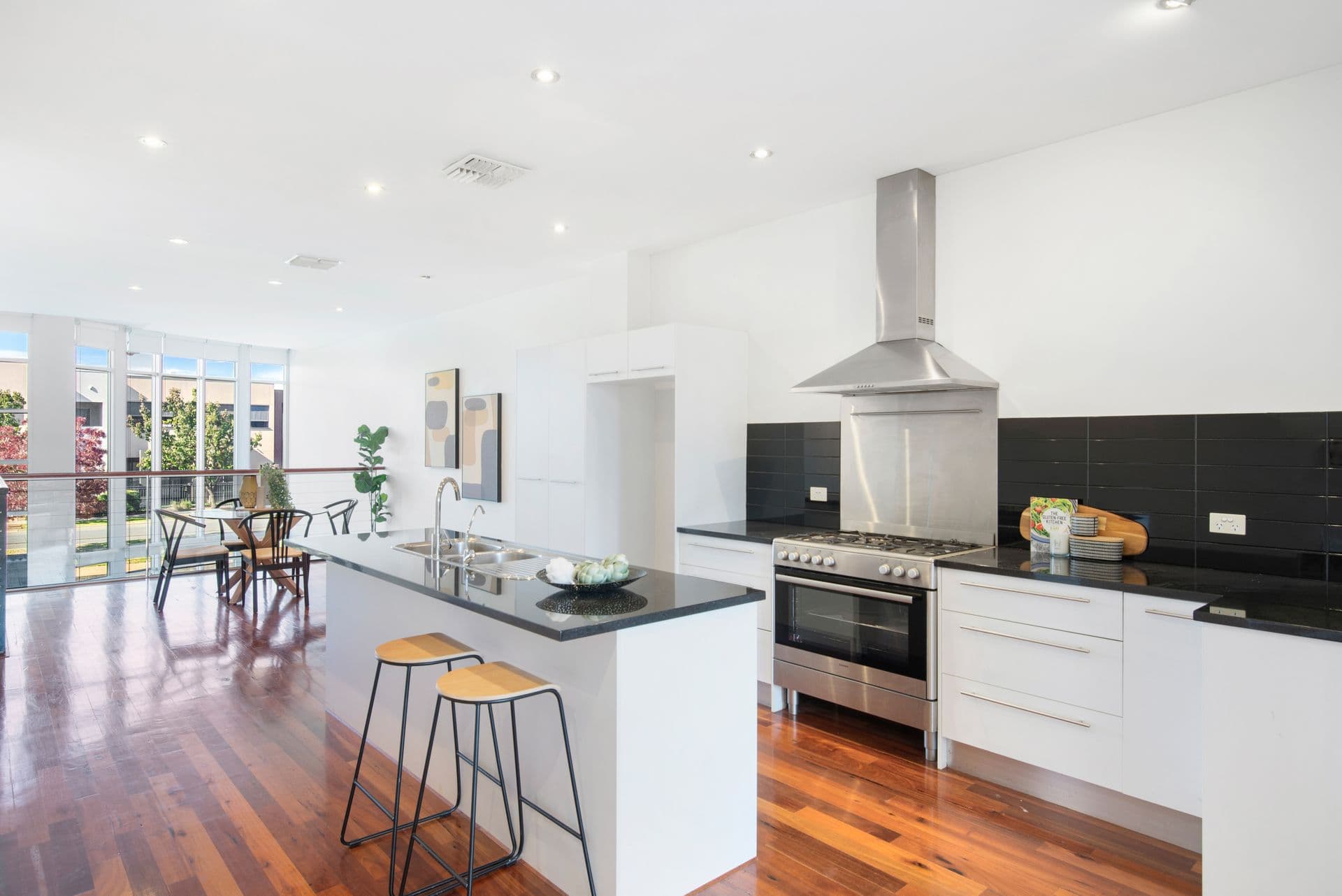 4 Azores Court, Mawson Lakes, SA, 5095, Mawson Lakes - Thumbnail 5