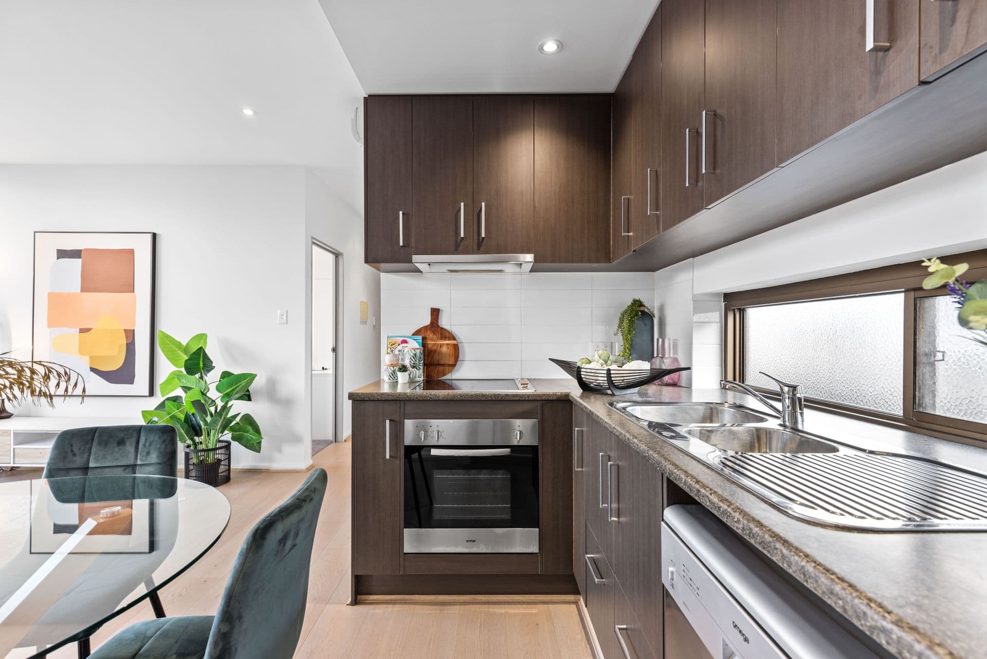 E4 18-28 Main Street, Mawson Lakes, SA, 5095, Mawson Lakes - Thumbnail 4
