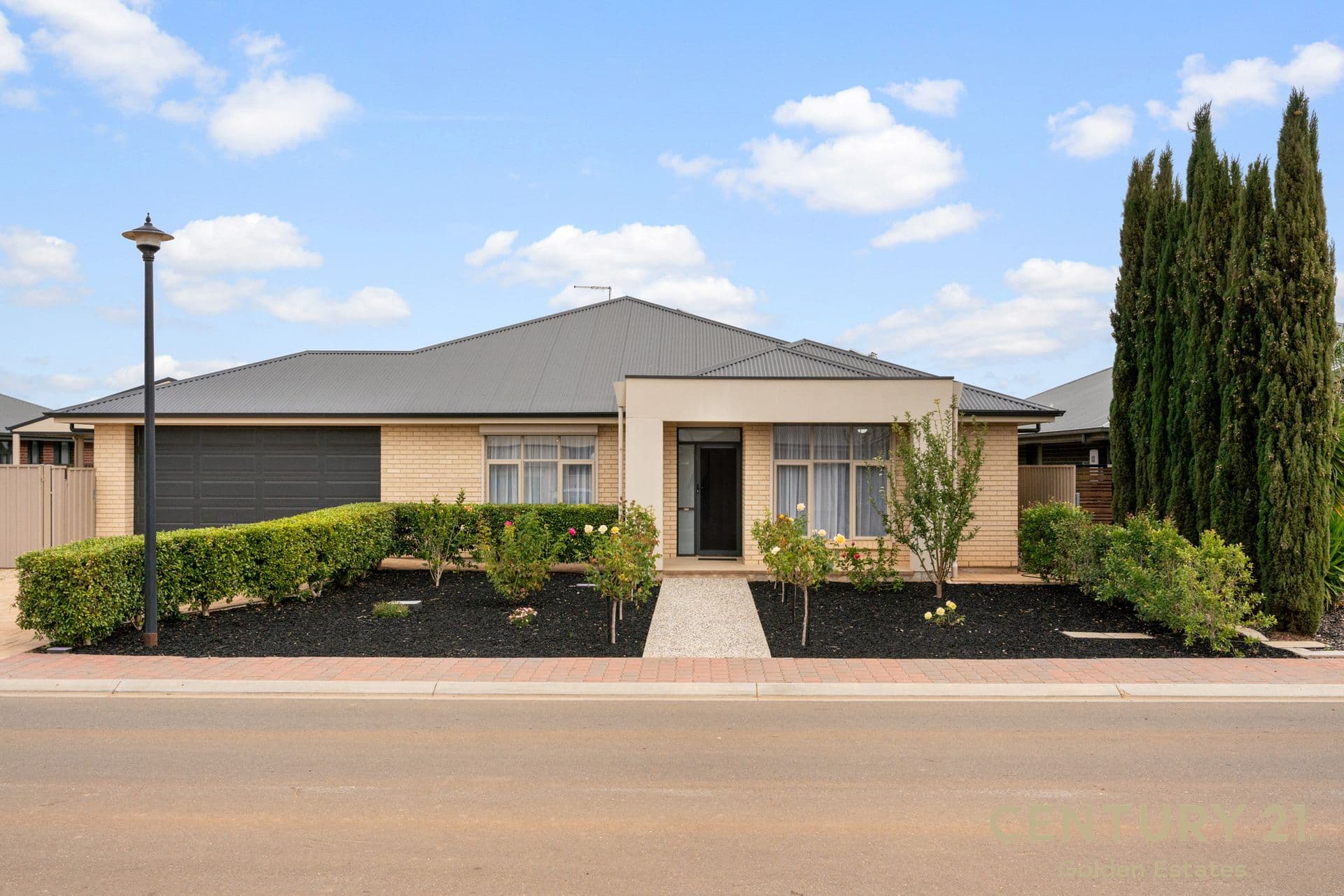 45 Walter Avenue, Two Wells, SA, 5501, Two Wells - Thumbnail 2