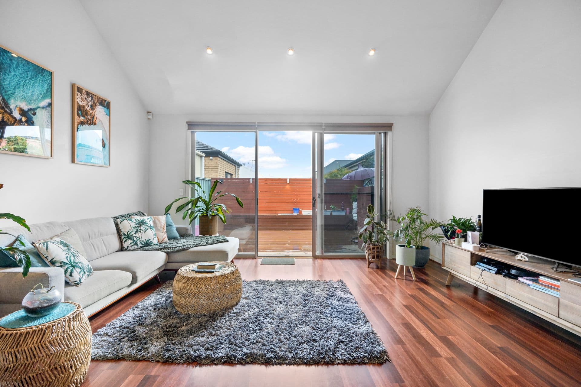 9 Everard Court, Mawson Lakes, SA, 5095, Mawson Lakes - Thumbnail 2