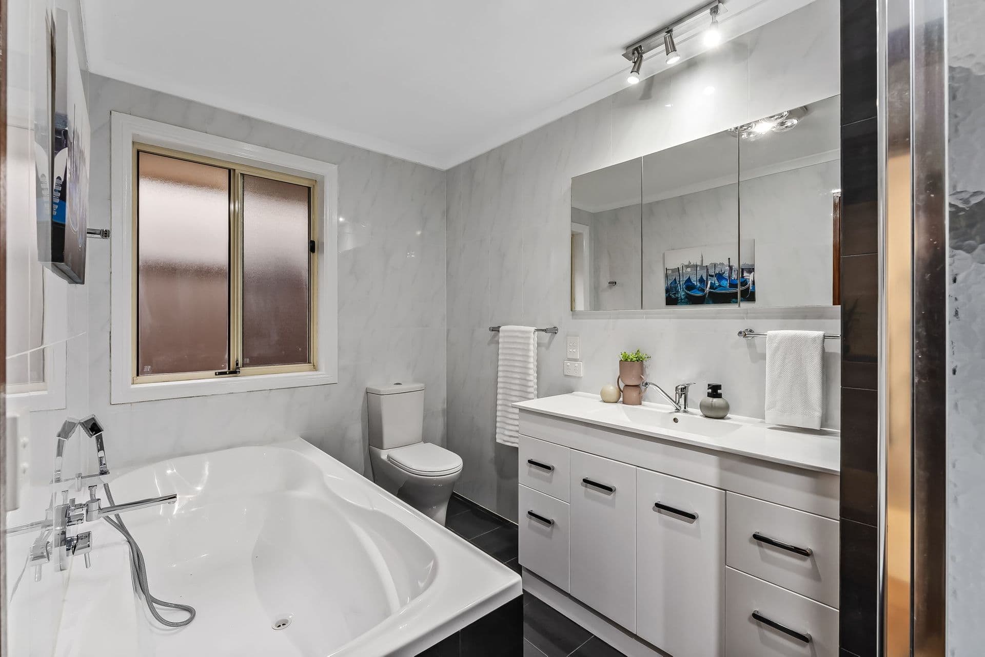 10 Middle Gully Avenue, Sheidow Park, SA, 5158, Sheidow Park - Thumbnail 8