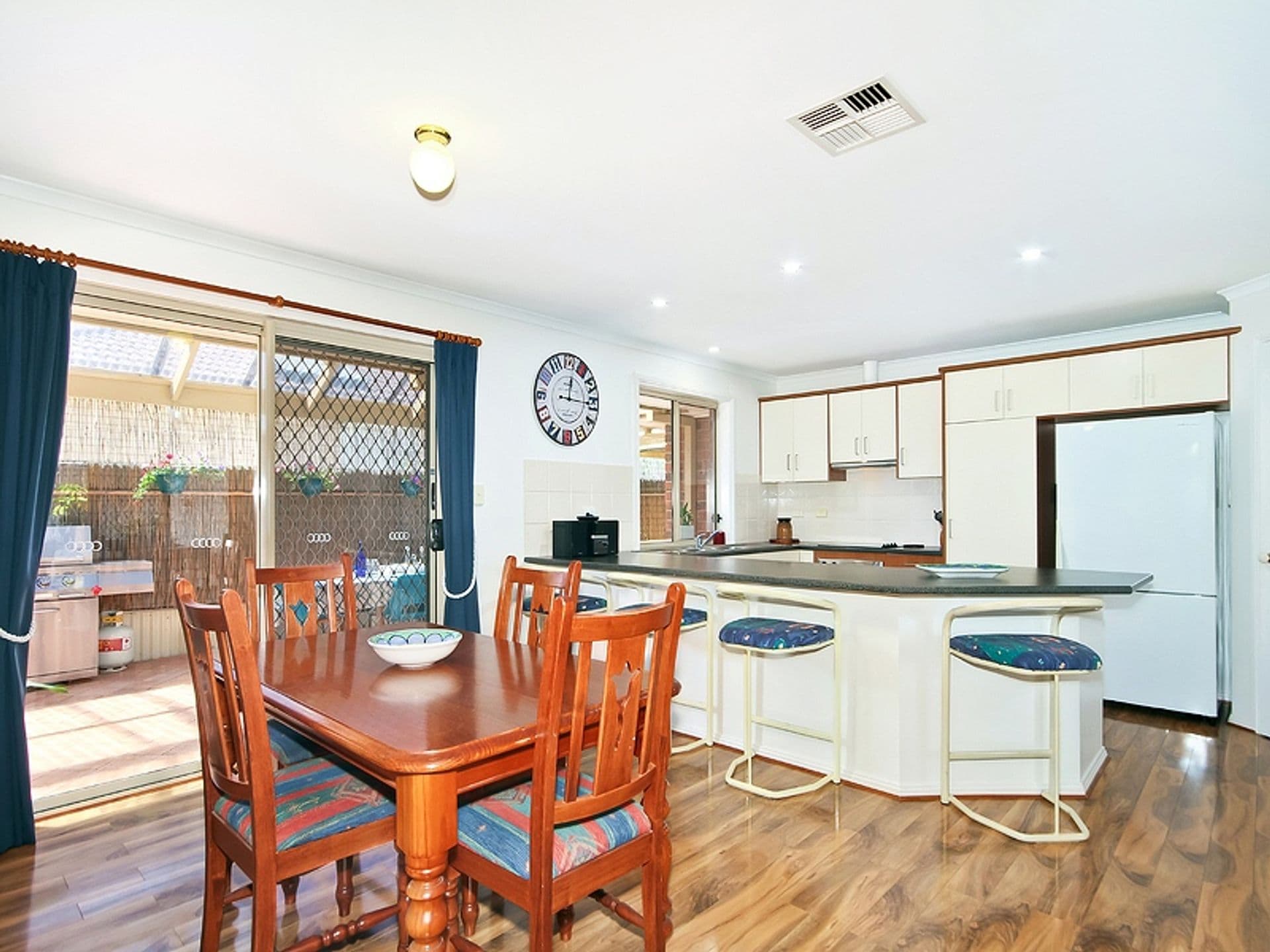 13 Seaview Street, Aldinga Beach, SA, 5173, Aldinga Beach - Thumbnail 5