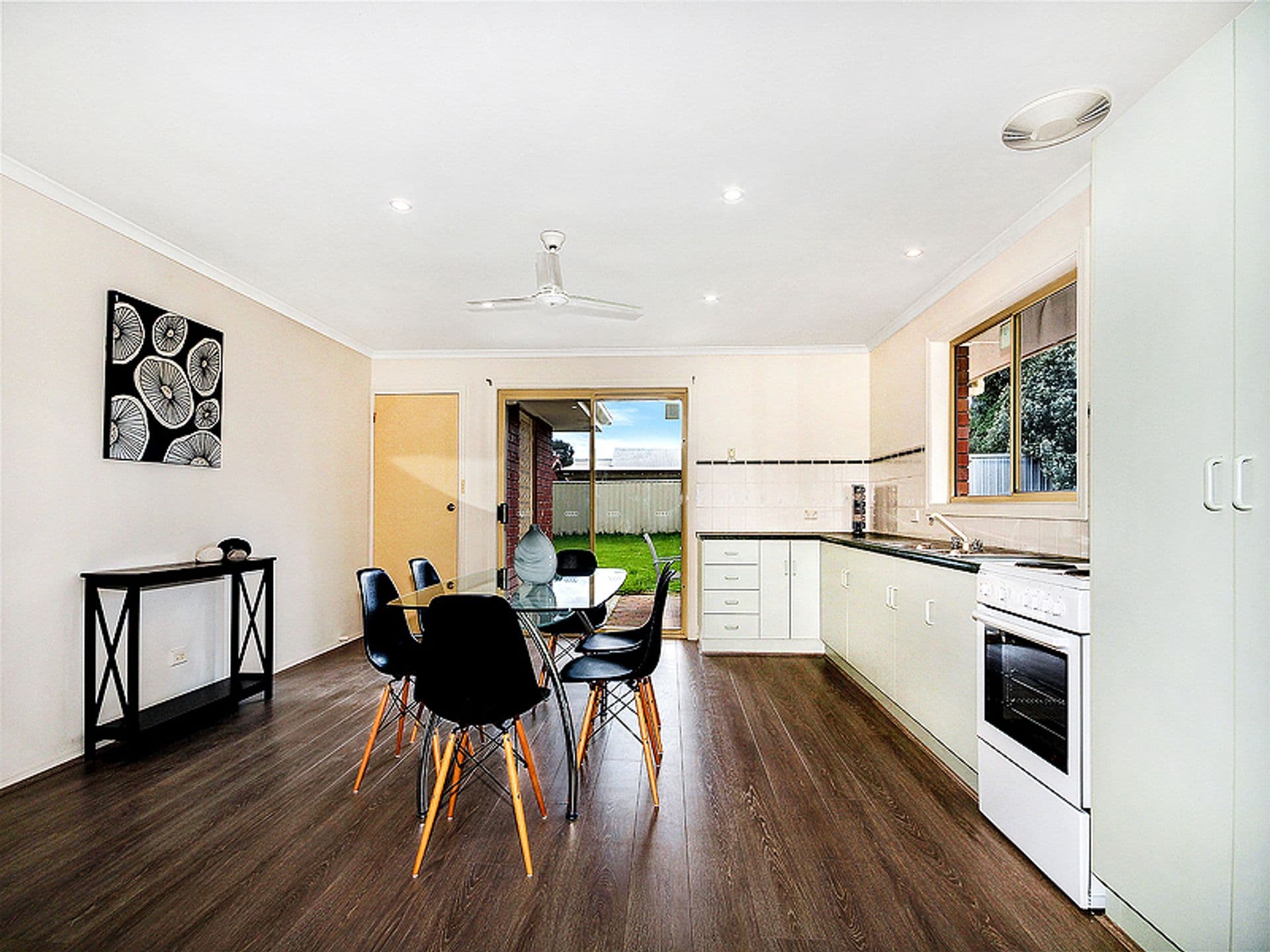 4 Darwalla Road, Aldinga Beach, SA, 5173, Aldinga Beach - Thumbnail 3