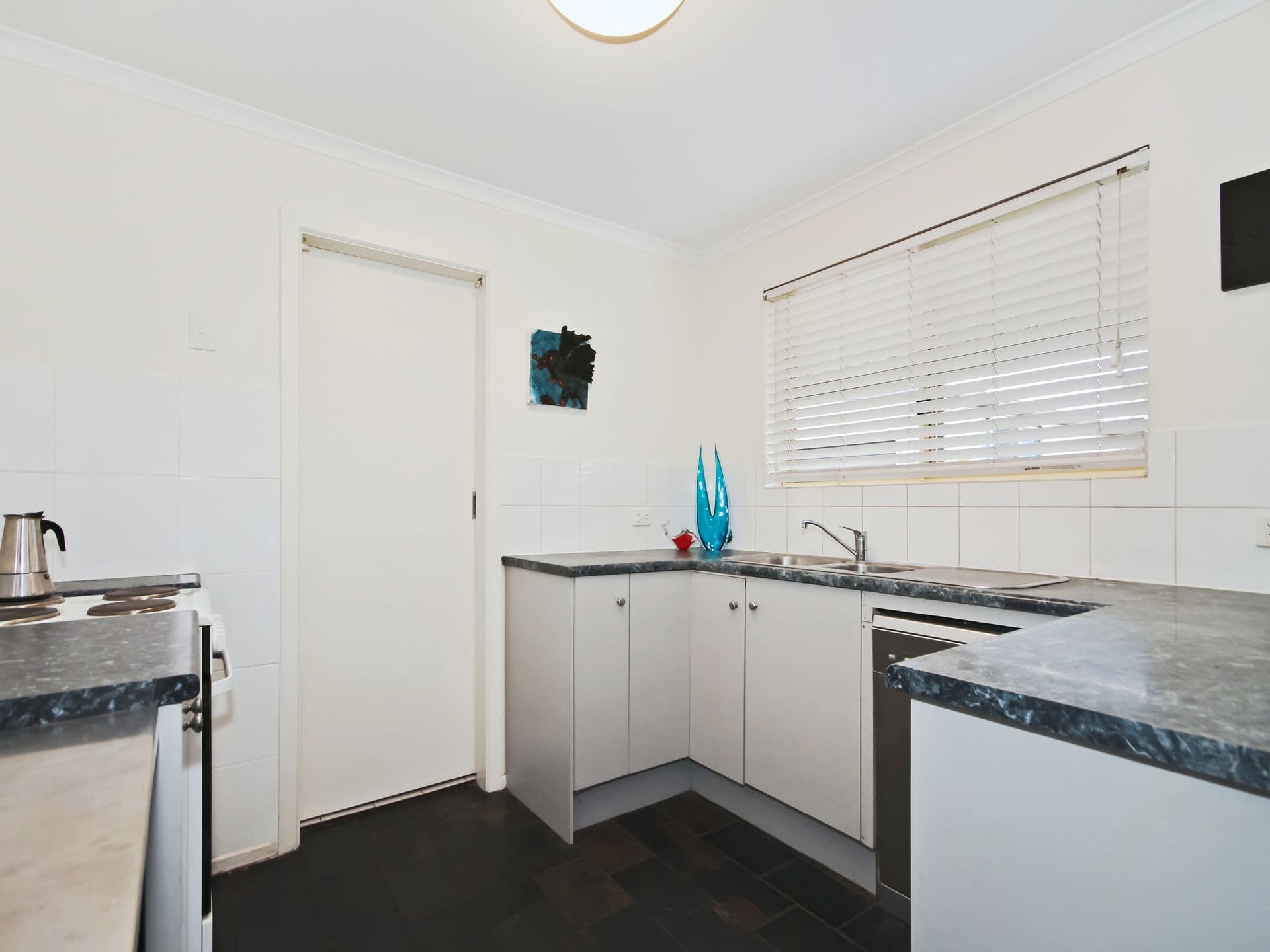 1 Strout Street, Aldinga Beach, SA, 5173, Aldinga Beach - Thumbnail 5