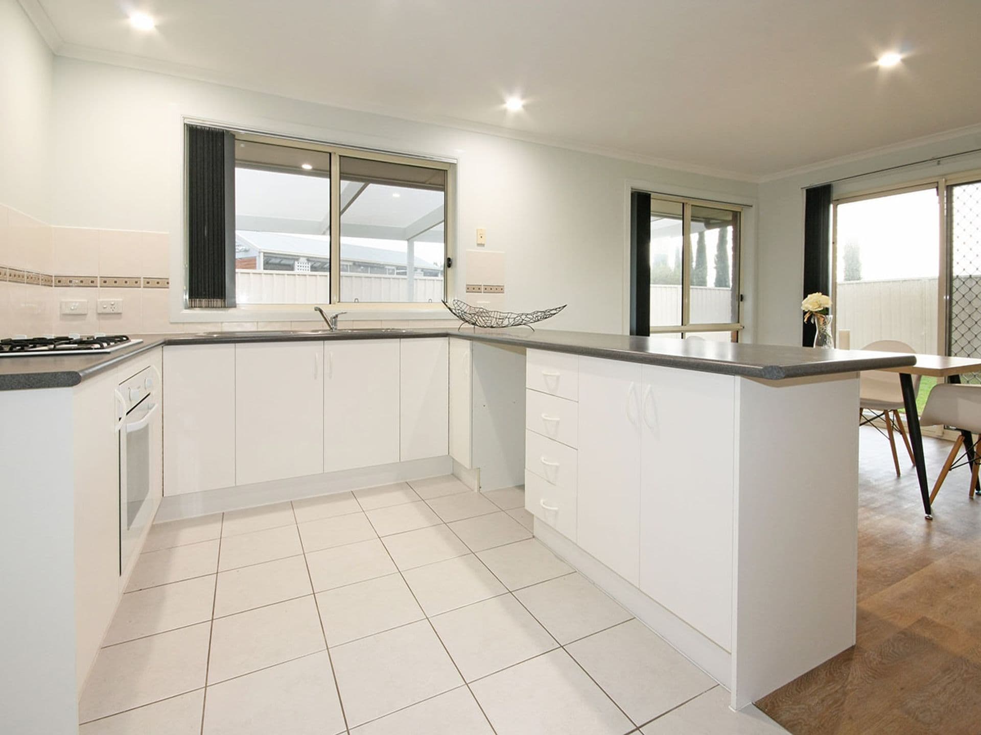 4 Blue Bay Avenue, Aldinga Beach, SA, 5173, Aldinga Beach - Thumbnail 7