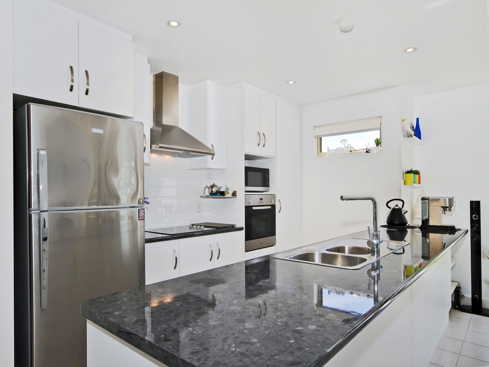 2 Whinnerah Avenue, Aldinga Beach, SA, 5173, Aldinga Beach - Thumbnail 7