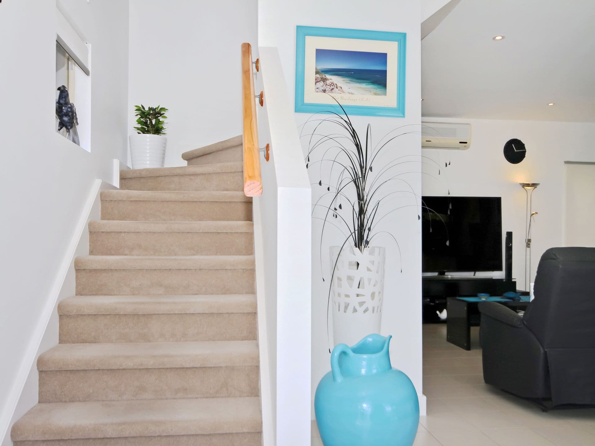 2 Whinnerah Avenue, Aldinga Beach, SA, 5173, Aldinga Beach - Thumbnail 3