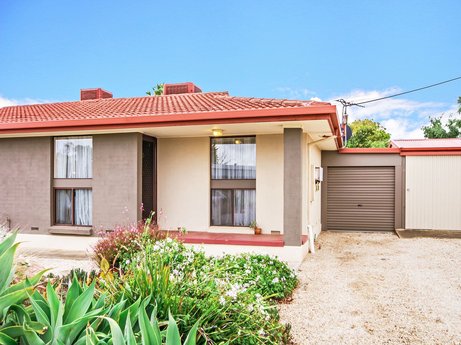 2/9 Quinliven Road, Port Willunga, SA, 5173, Port Willunga - Thumbnail 2