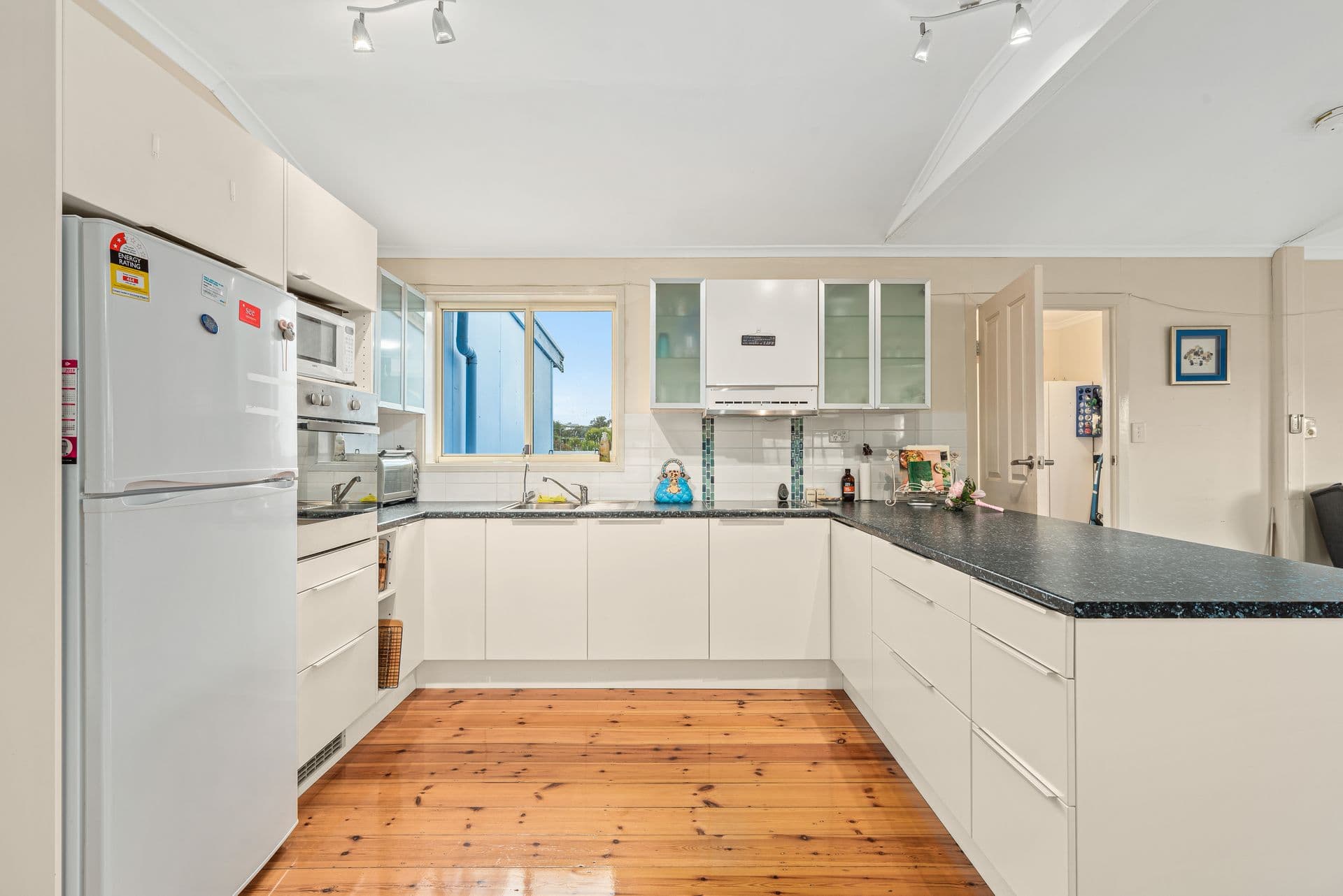 6 Fielding Street, Goolwa Beach, SA, 5214, Goolwa Beach - Thumbnail 2