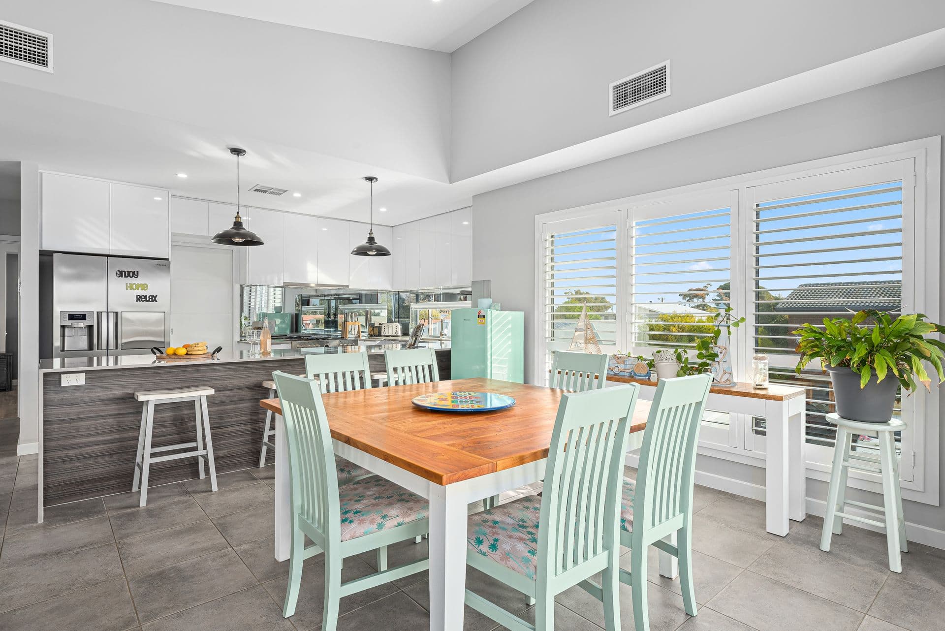 Unit 38/56 Hooker Bvd, BROADBEACH QLD 4218, Aldinga Beach - Thumbnail 6